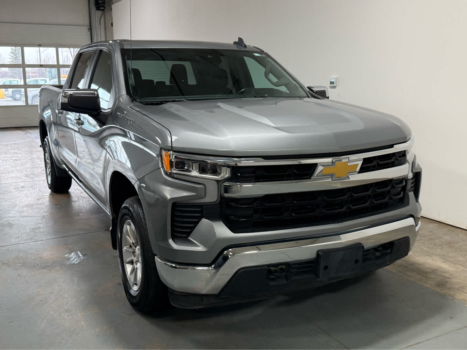 Thumbnail: 2023 Chevrolet Silverado 1500 - 5