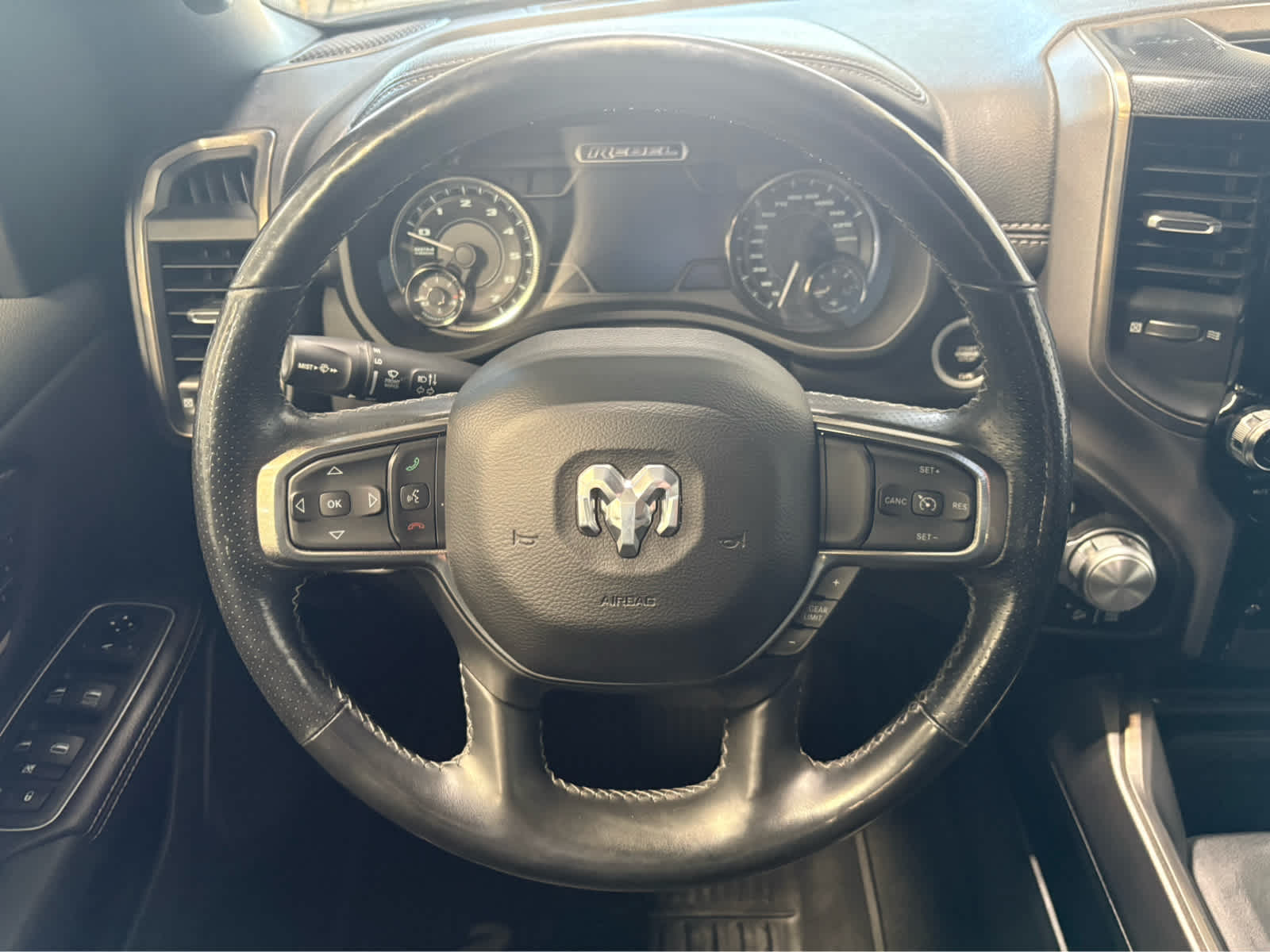 Thumbnail: 2020 RAM 1500 - 17