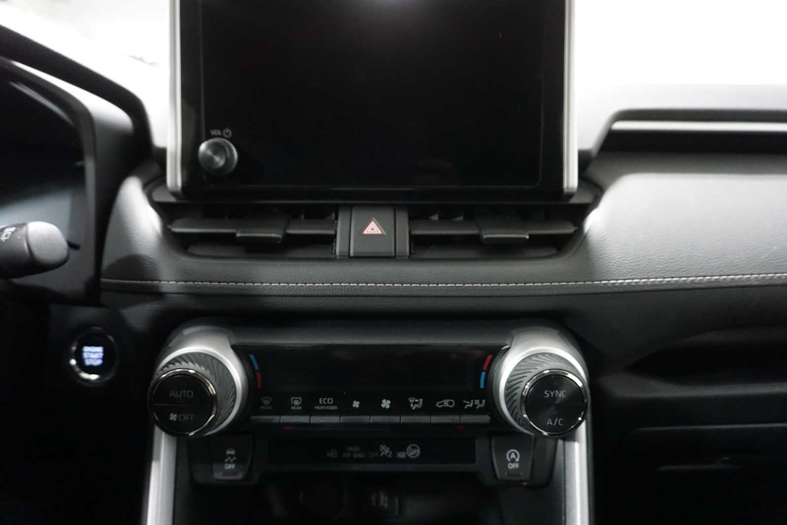 Thumbnail: 2024 Toyota RAV4 - 17
