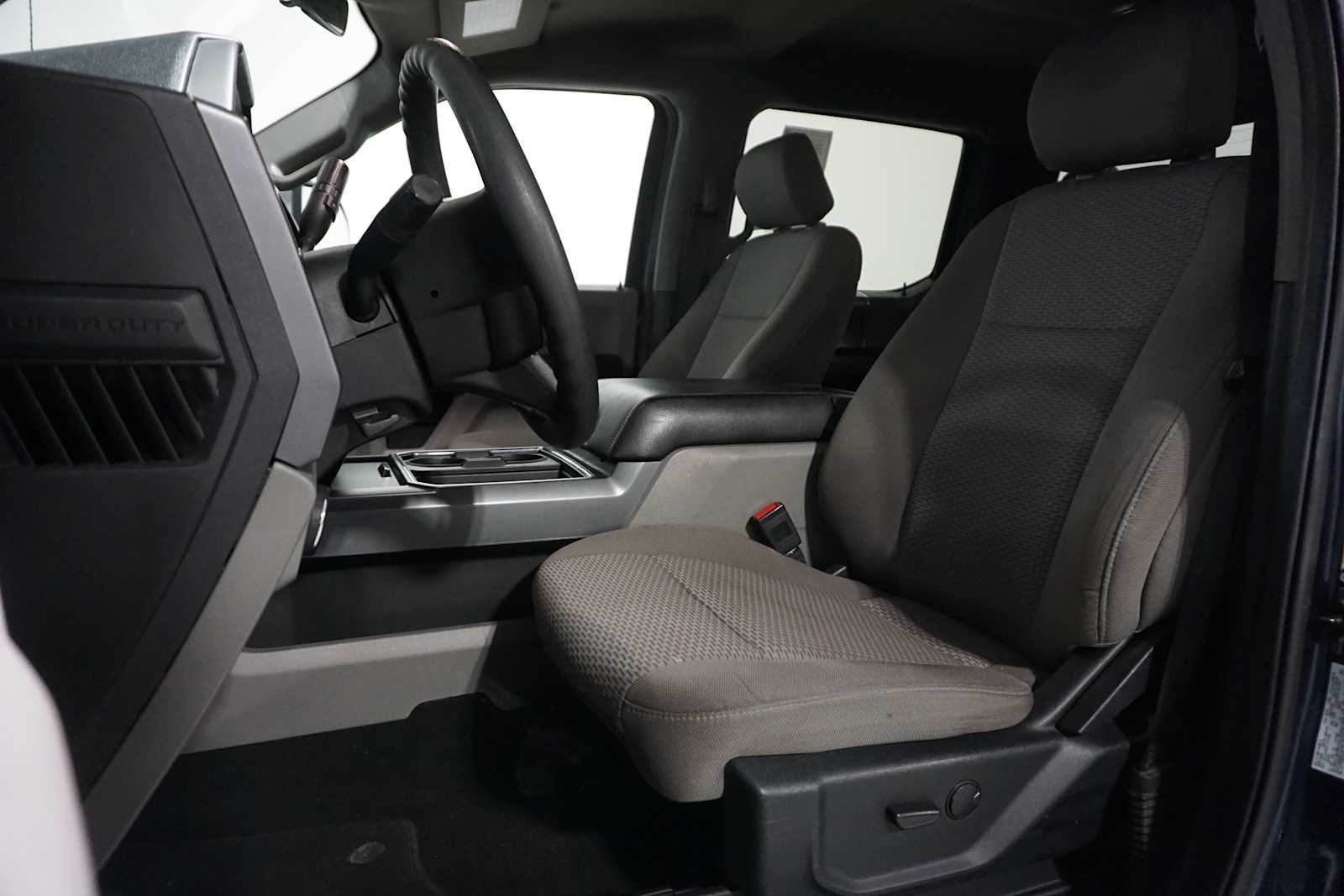 Thumbnail: 2020 Ford F-250 - 13