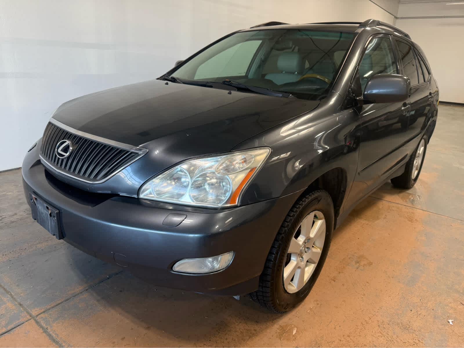 2005 Lexus RX 330 -
                  Anchorage, AK