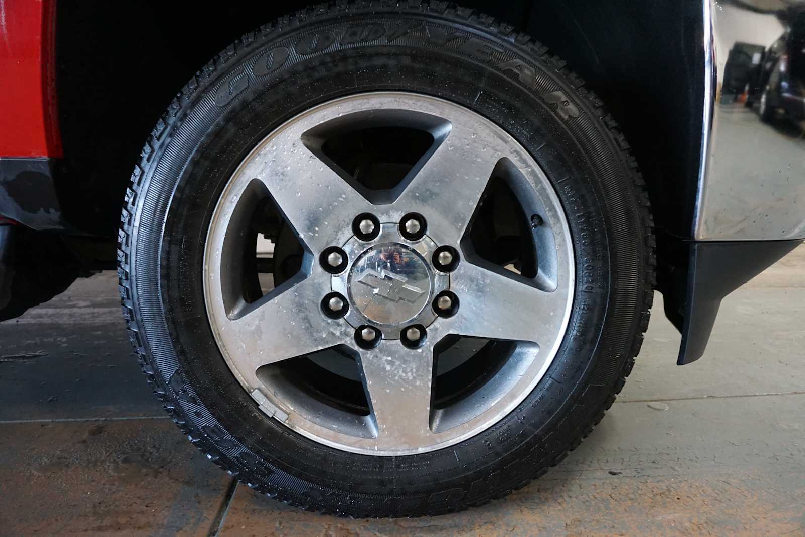 Thumbnail: 2019 Chevrolet Silverado 2500 - 8