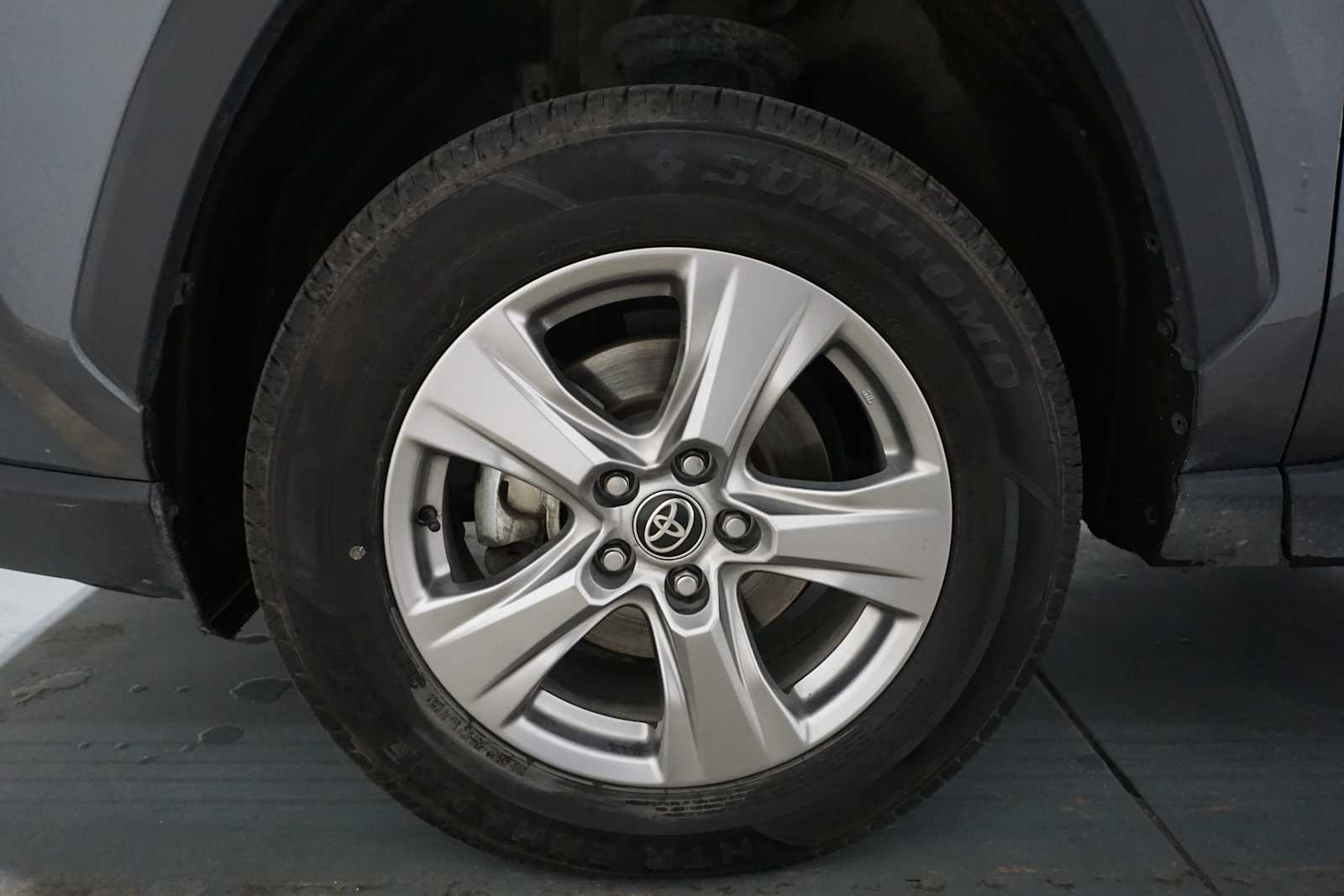 Thumbnail: 2023 Toyota RAV4 - 10