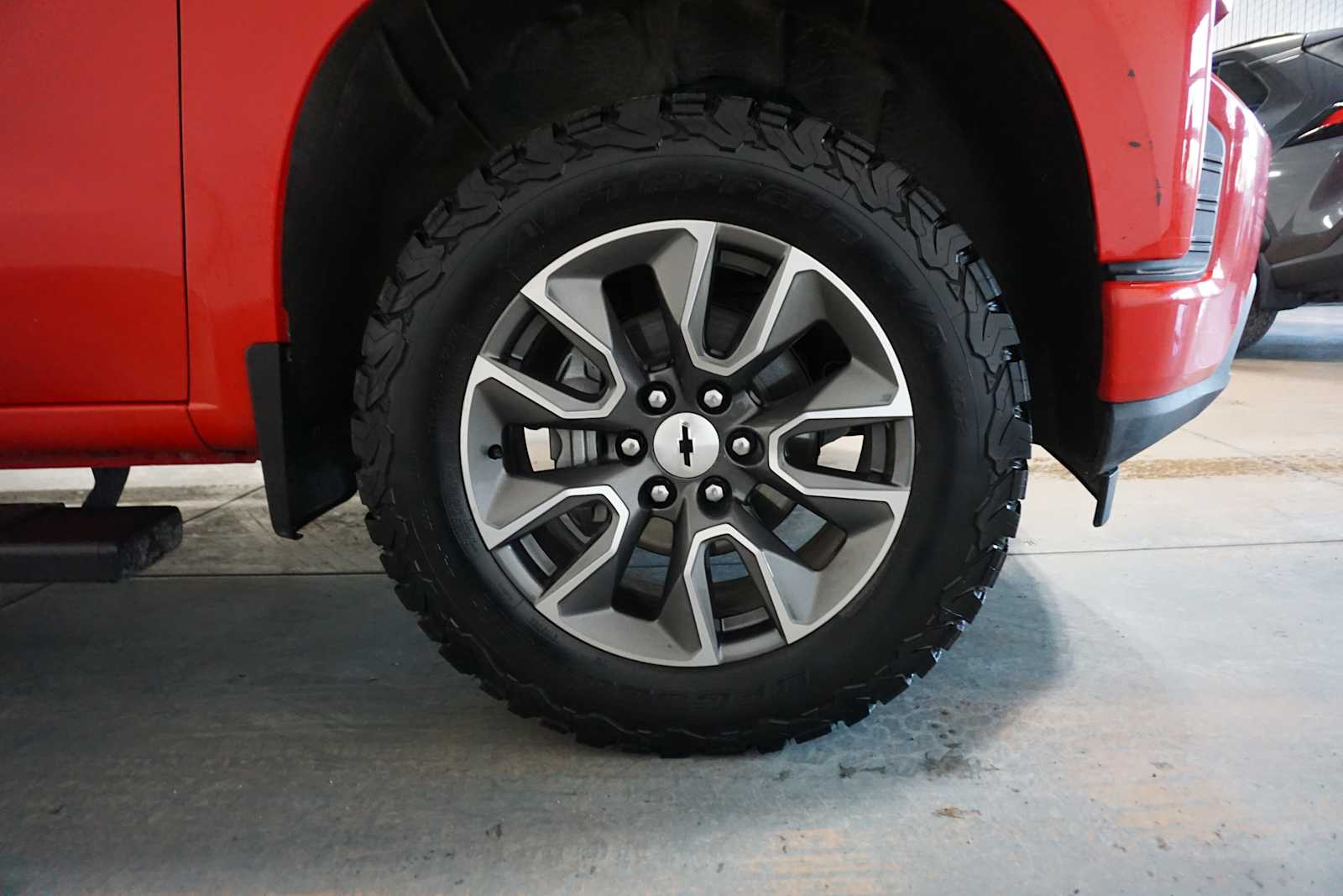 Thumbnail: 2020 Chevrolet Silverado 1500 - 11