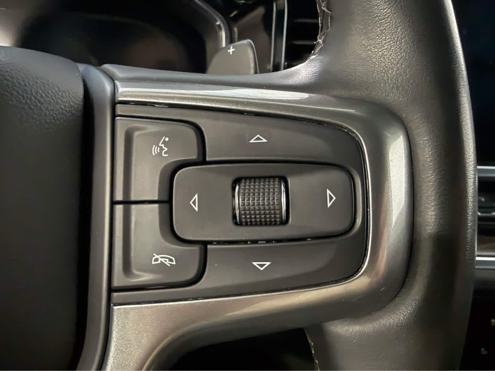 Thumbnail: 2025 Chevrolet Silverado 1500 - 18