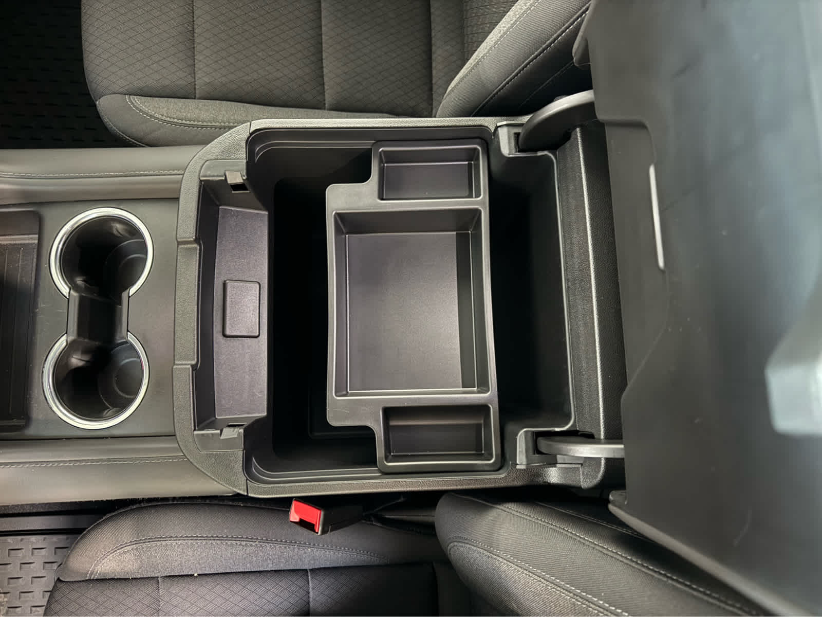 Thumbnail: 2023 Chevrolet Tahoe - 23