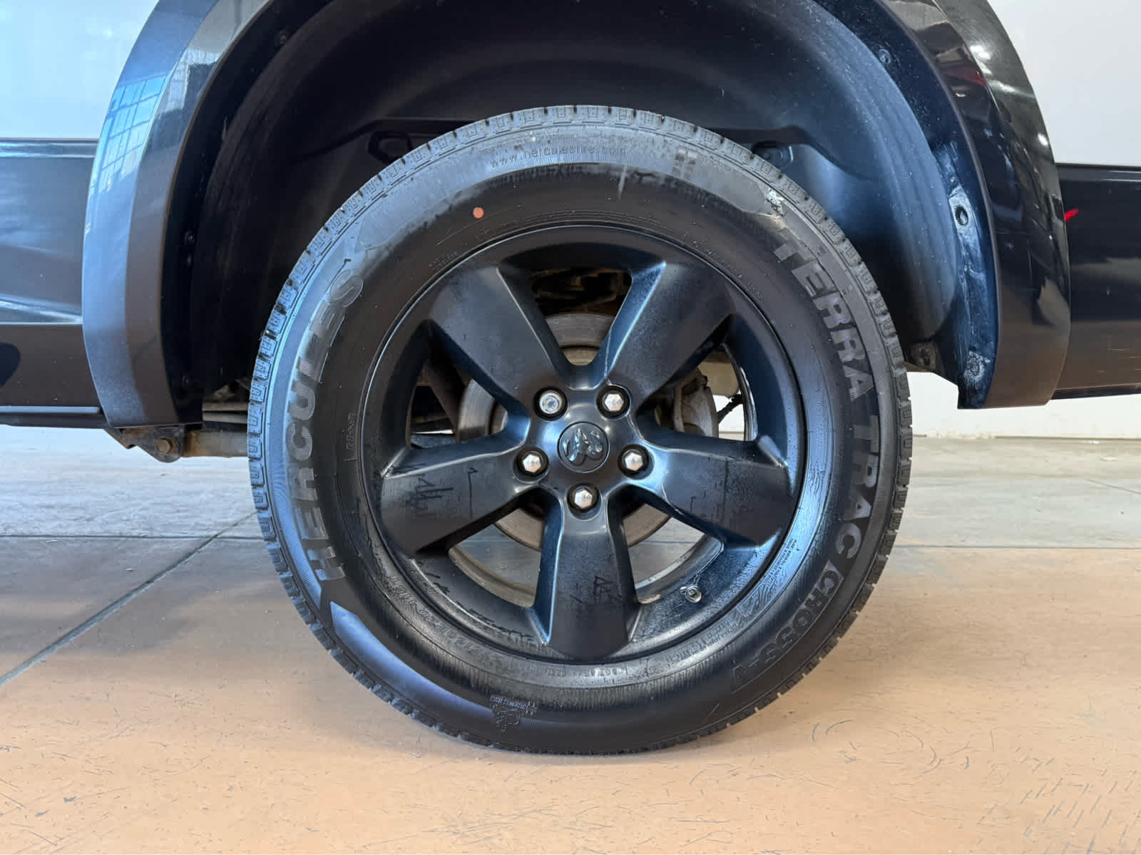 Thumbnail: 2017 RAM 1500 - 9