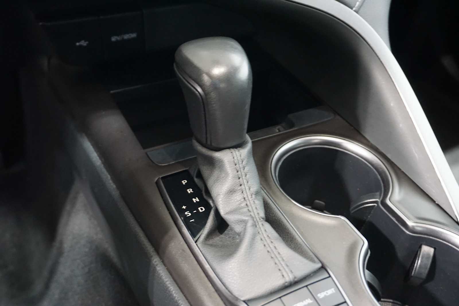 Thumbnail: 2024 Toyota Camry - 23