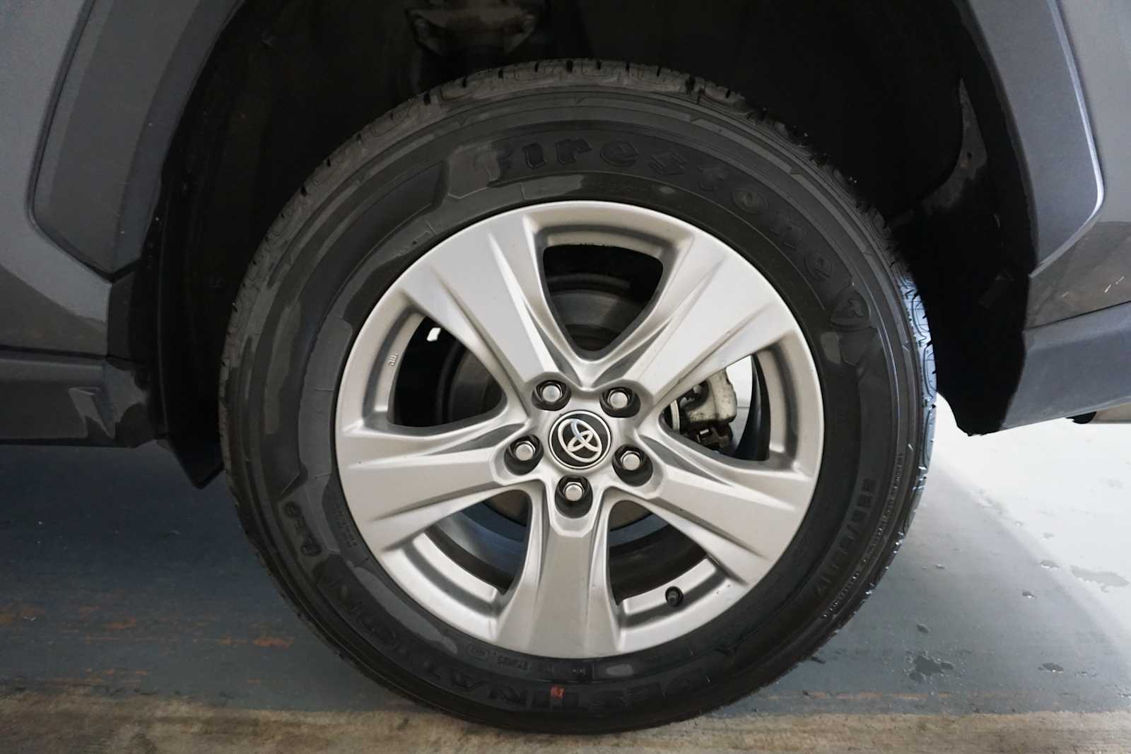 Thumbnail: 2024 Toyota RAV4 - 10