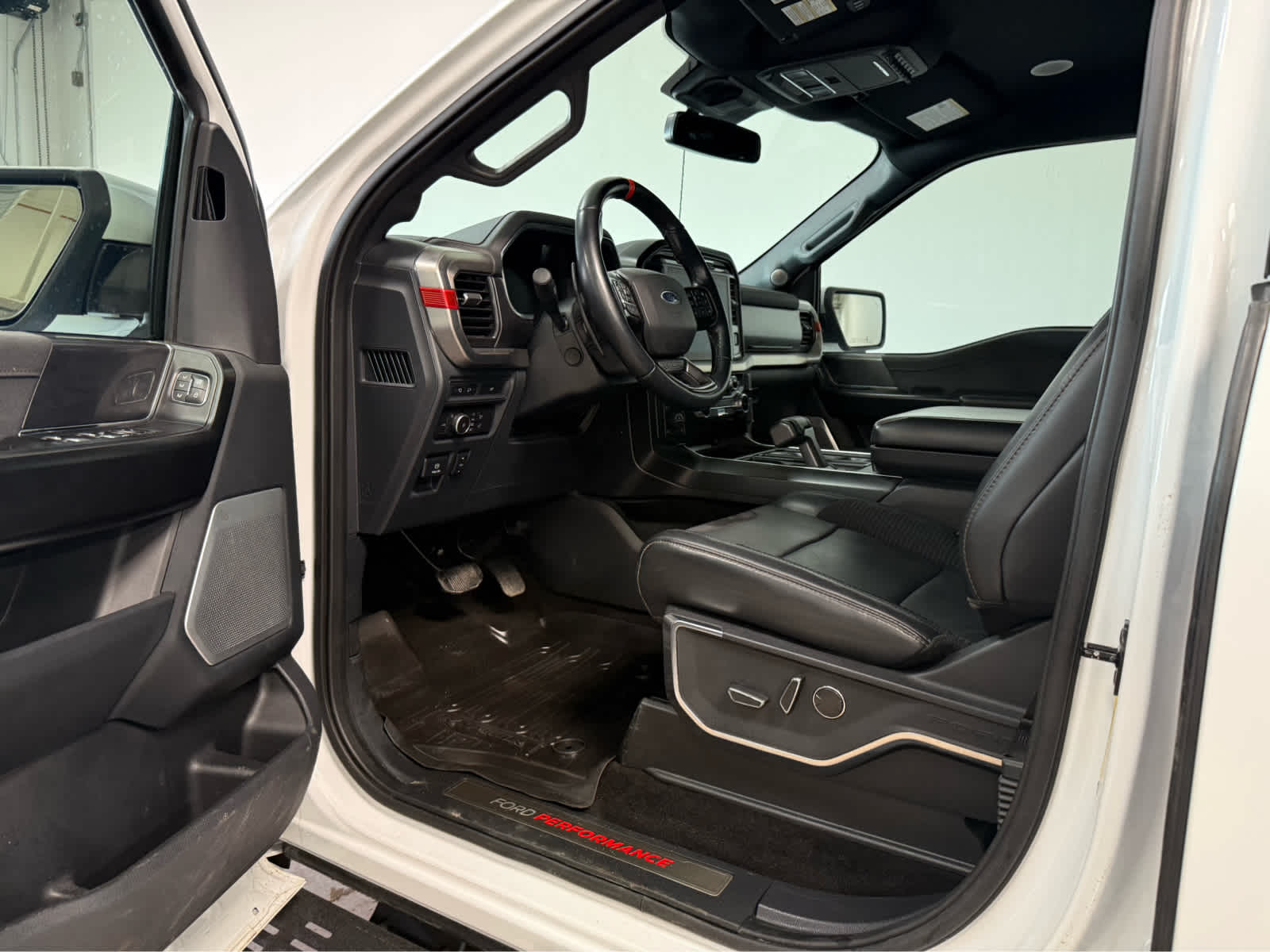 Thumbnail: 2022 Ford F-150 - 13