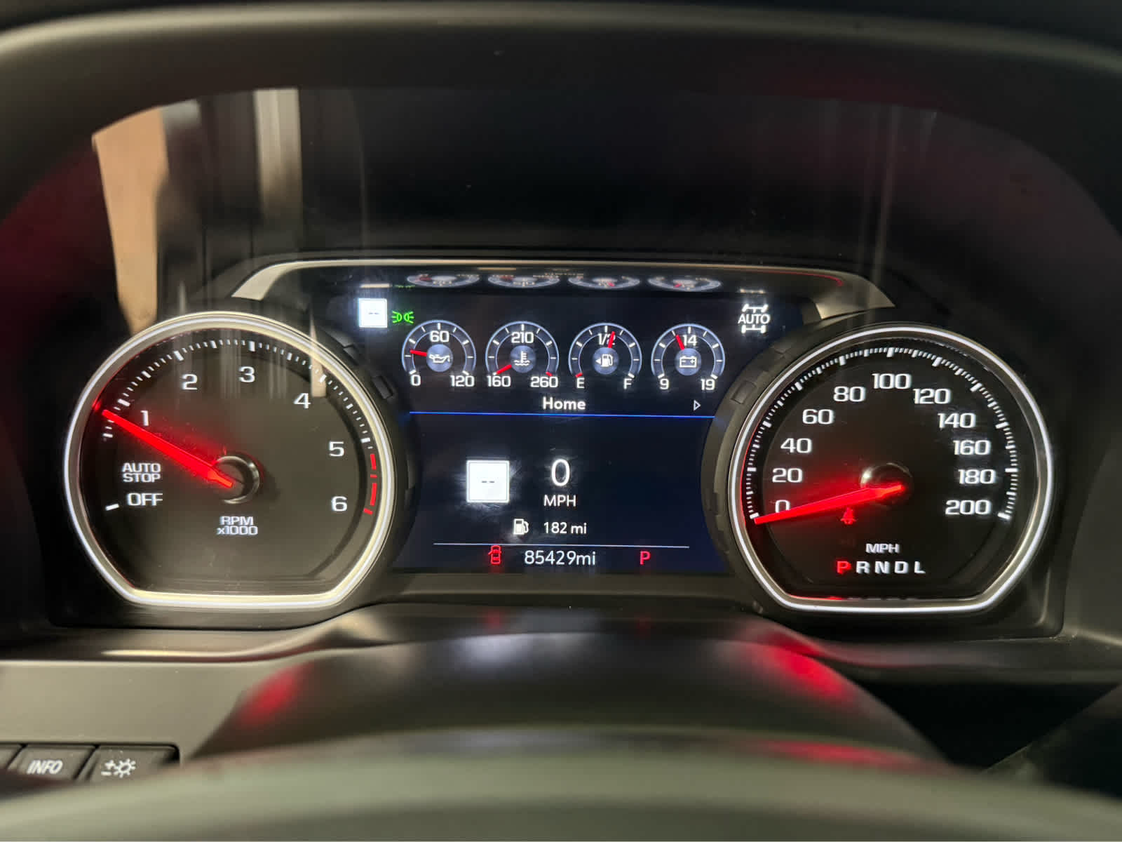Thumbnail: 2021 Chevrolet Silverado 1500 - 23