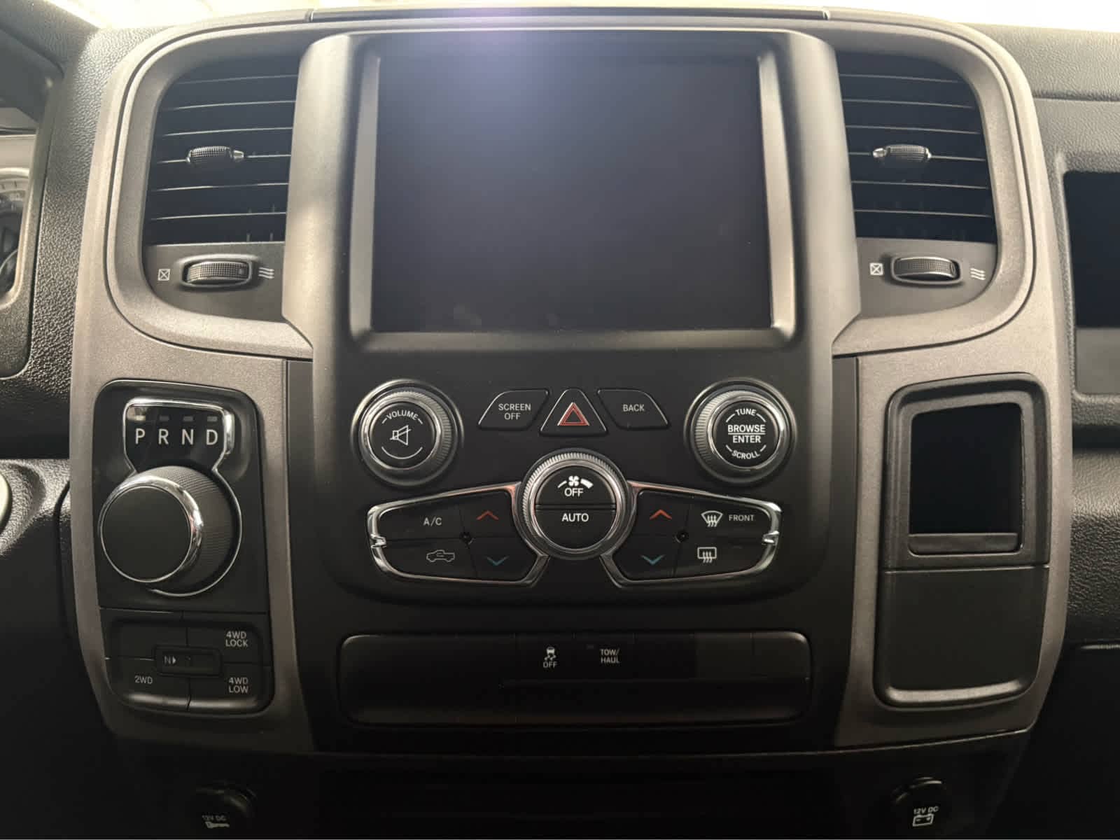 Thumbnail: 2023 RAM 1500 Classic - 20