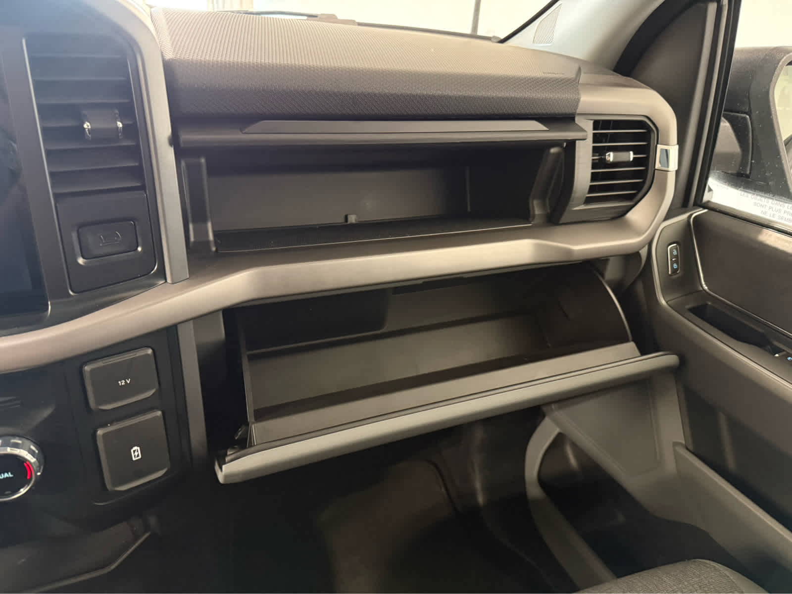 Thumbnail: 2025 Ford F-150 - 21