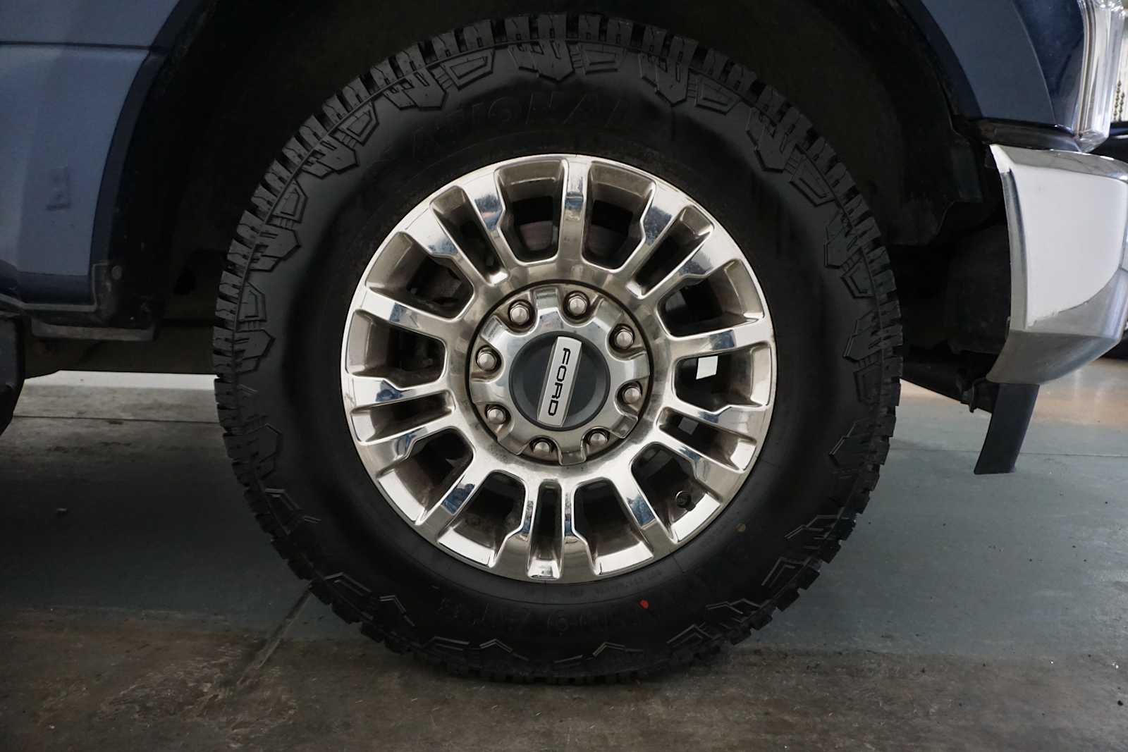 Thumbnail: 2020 Ford F-250 - 10