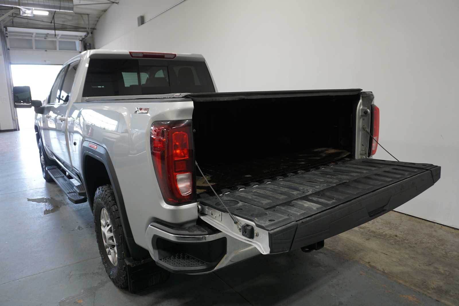 Thumbnail: 2023 GMC Sierra 2500 - 4