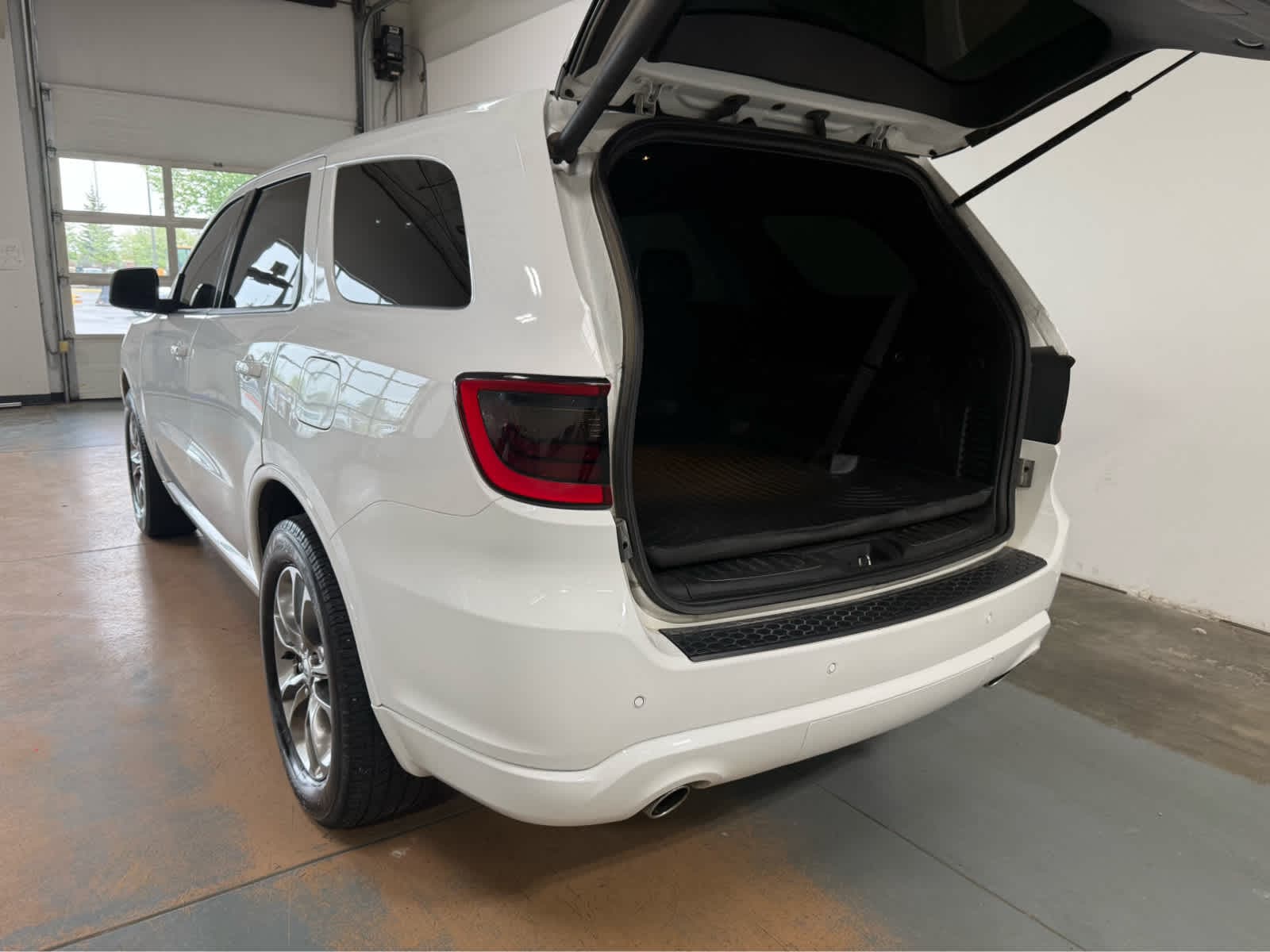 Thumbnail: 2019 Dodge Durango - 4