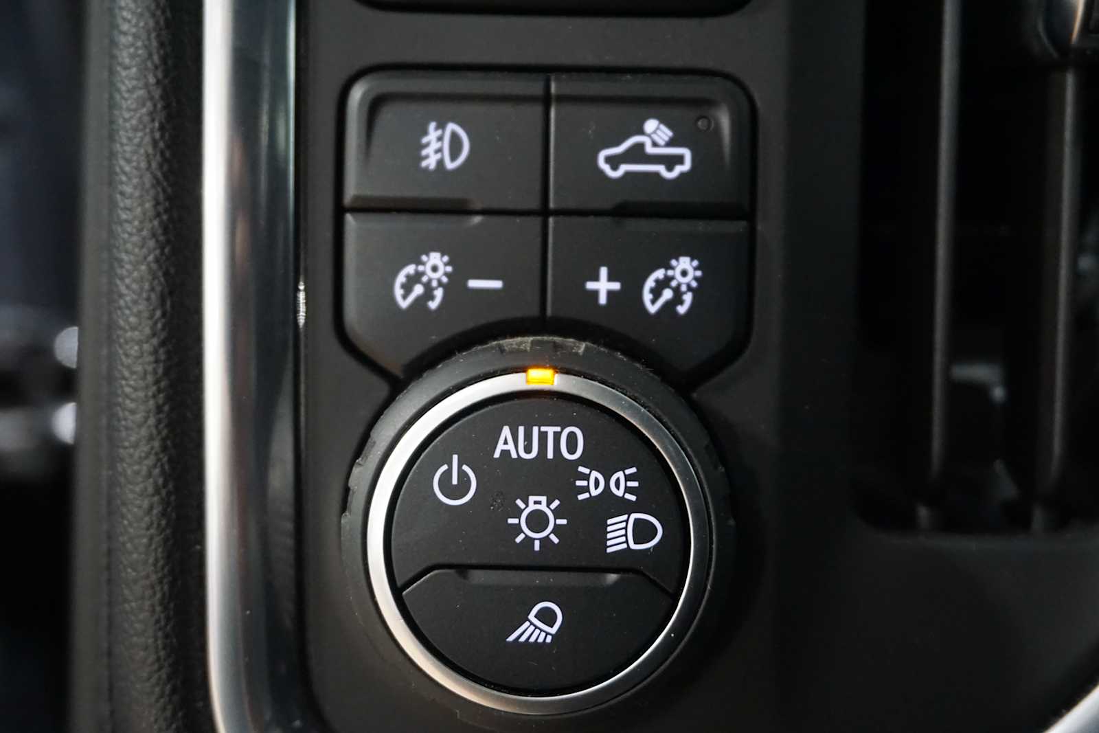 Thumbnail: 2021 Chevrolet Silverado 2500 - 24