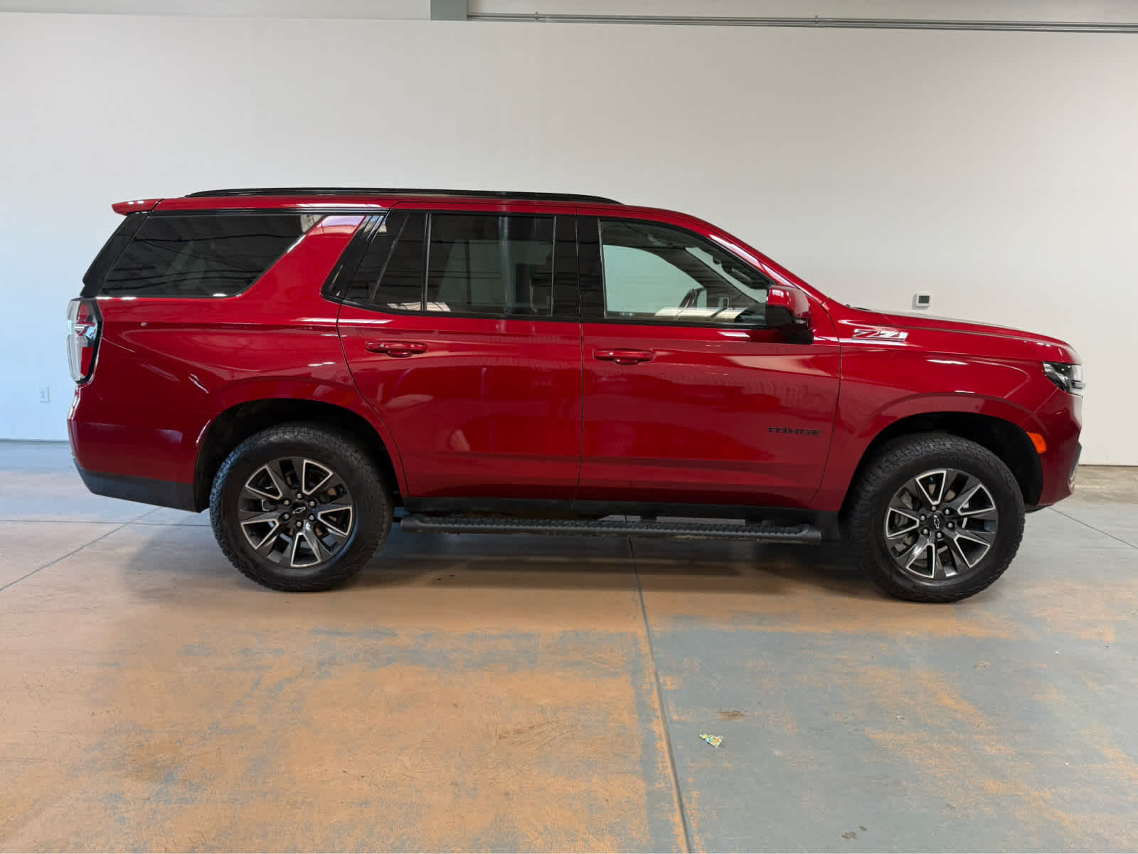 Thumbnail: 2021 Chevrolet Tahoe - 6