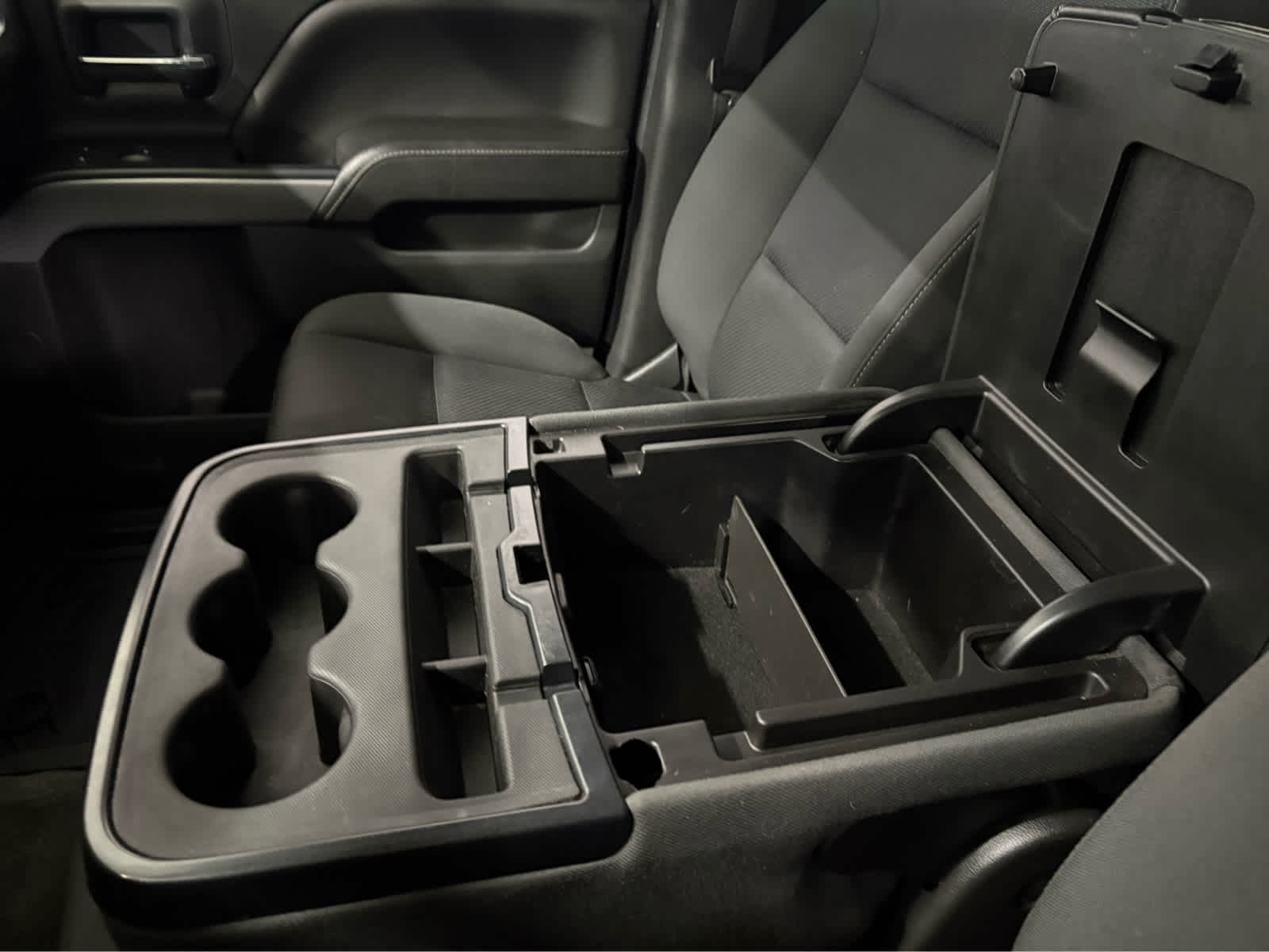 Thumbnail: 2018 Chevrolet Silverado 1500 - 25