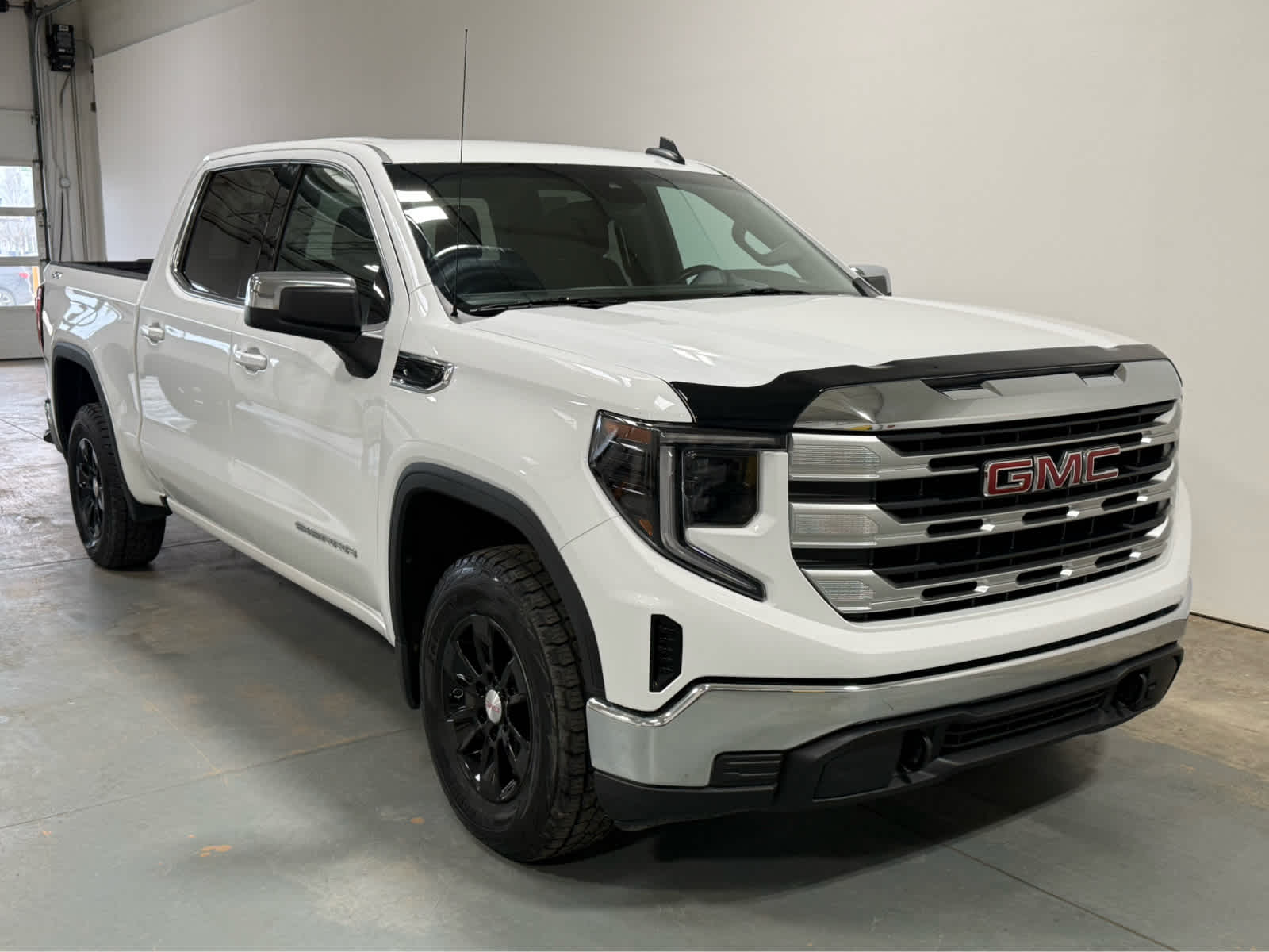 Thumbnail: 2023 GMC Sierra 1500 - 5