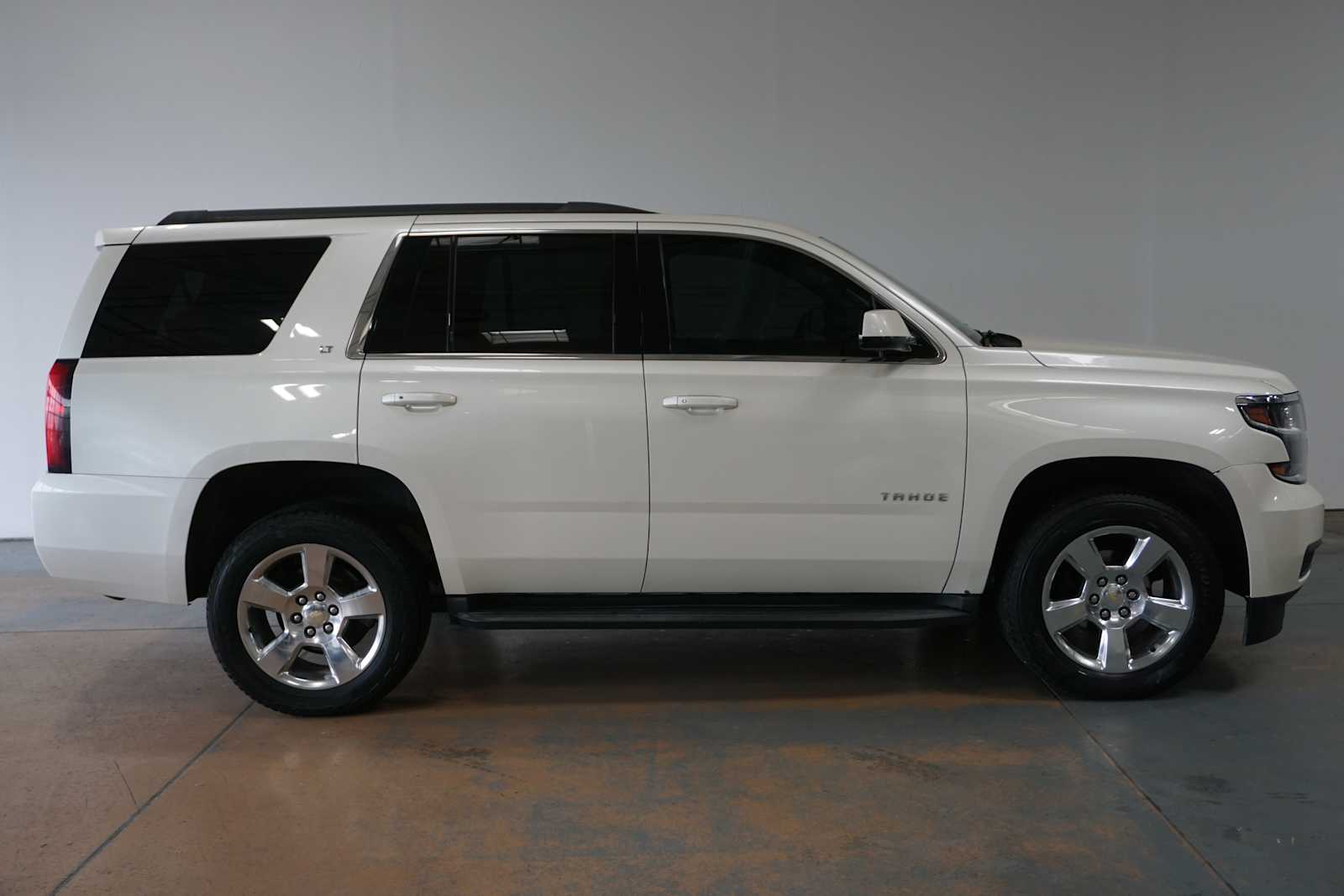Thumbnail: 2015 Chevrolet Tahoe - 6