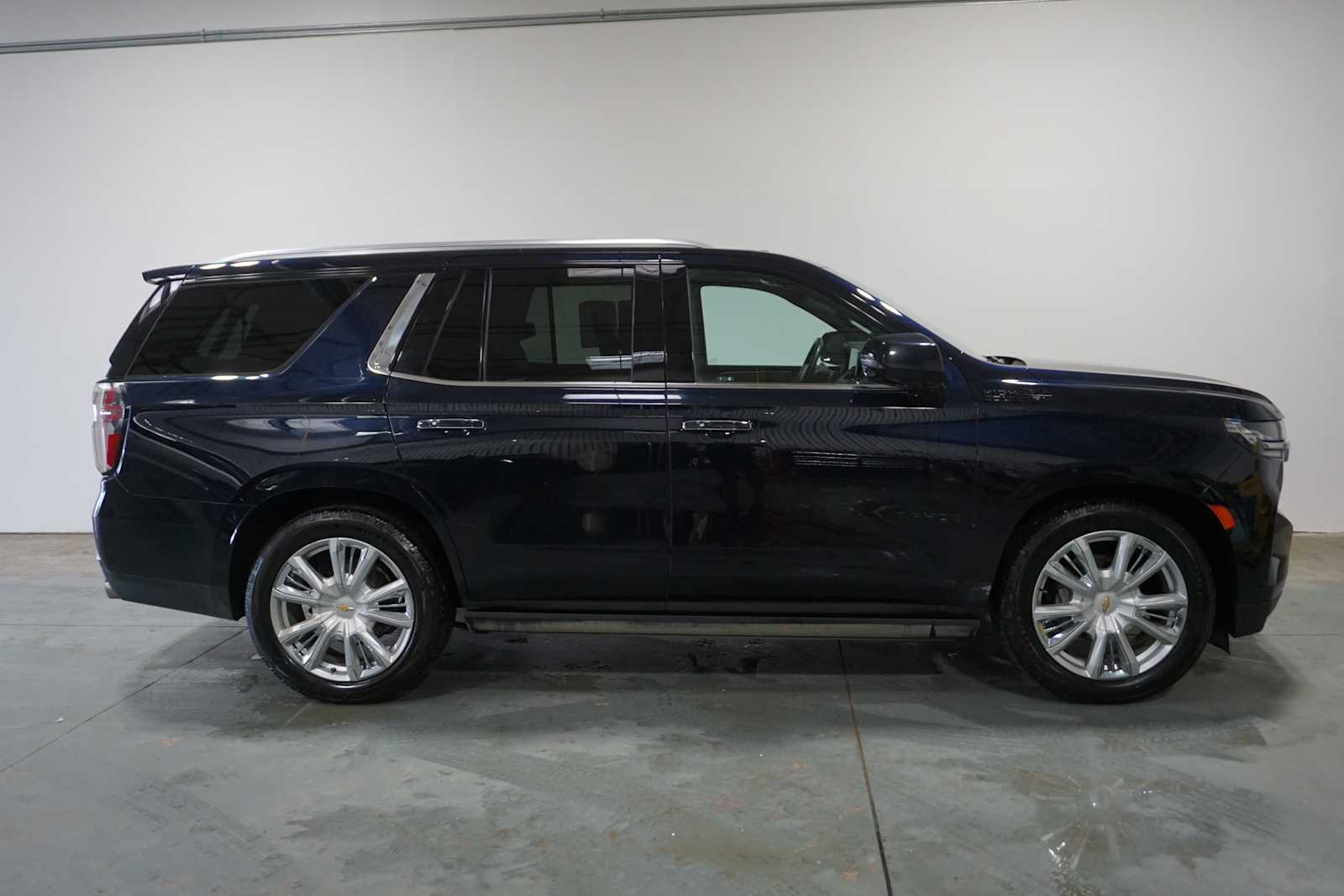 Thumbnail: 2021 Chevrolet Tahoe - 7