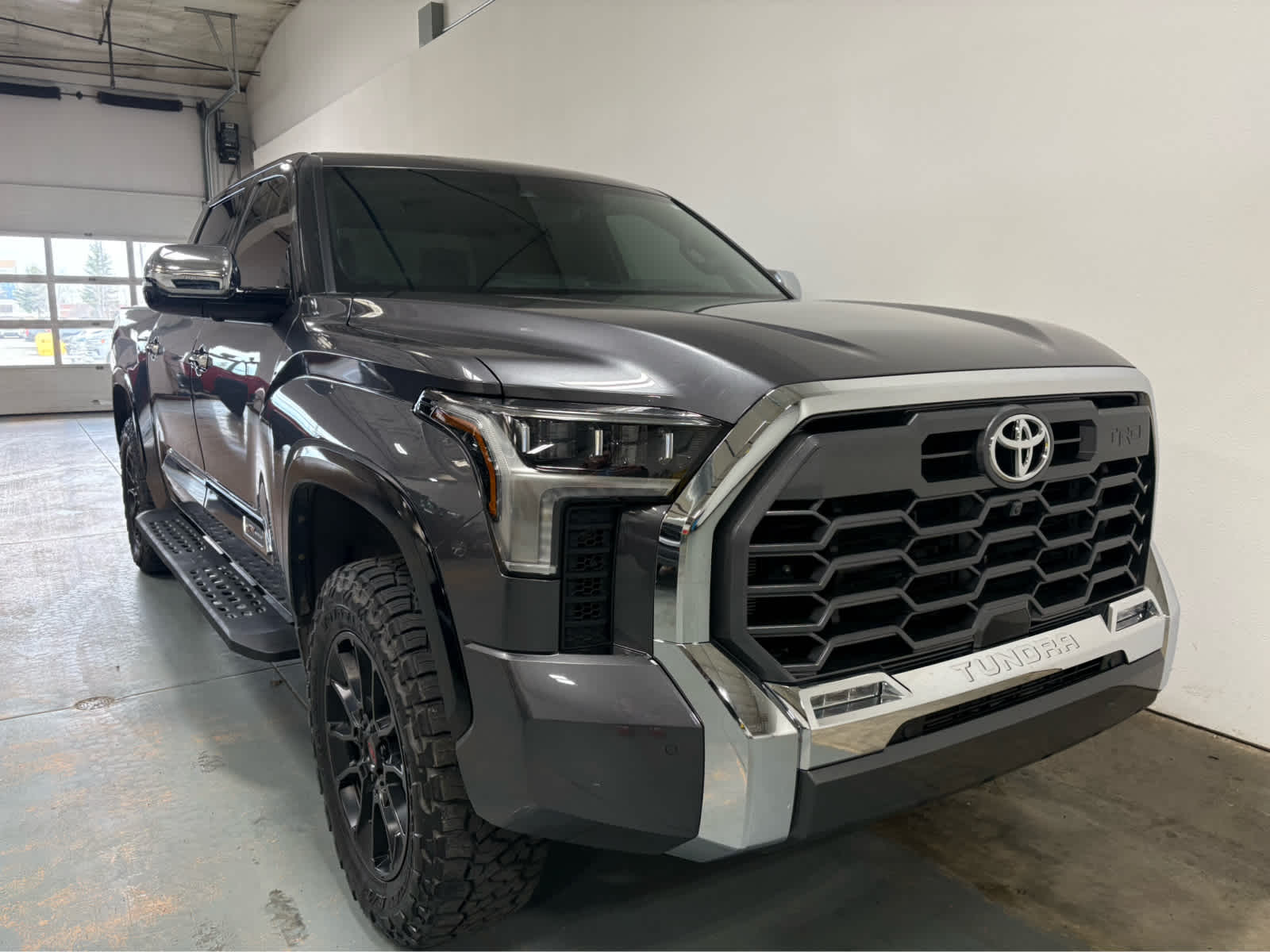Thumbnail: 2023 Toyota Tundra - 7