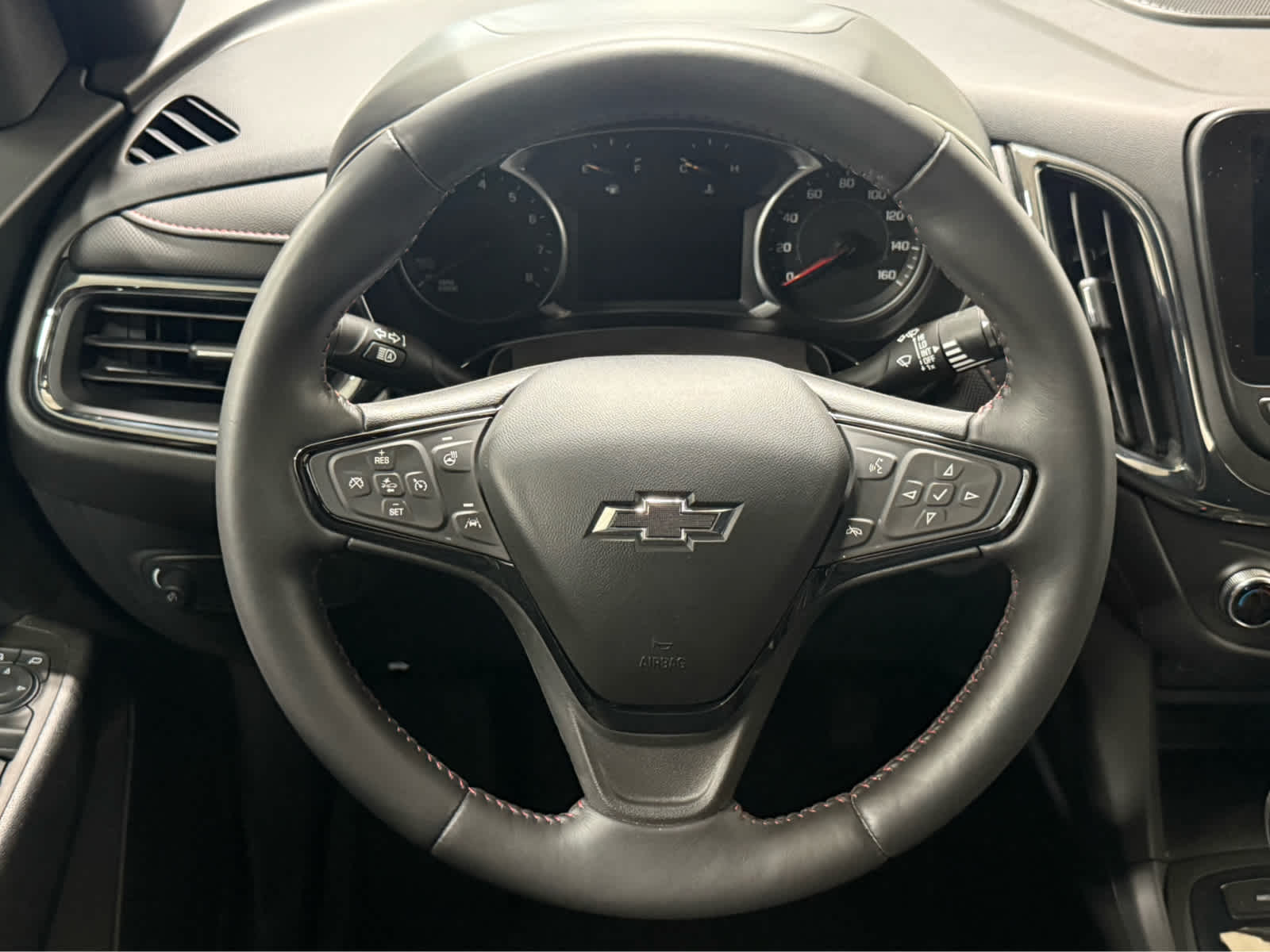 Thumbnail: 2022 Chevrolet Equinox - 14