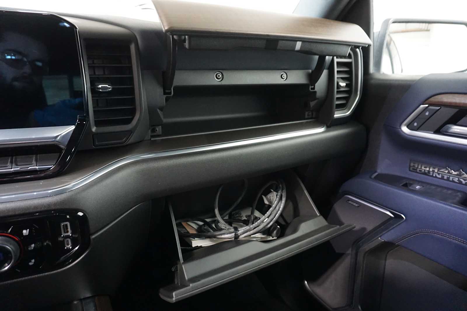 Thumbnail: 2023 Chevrolet Silverado 1500 - 20