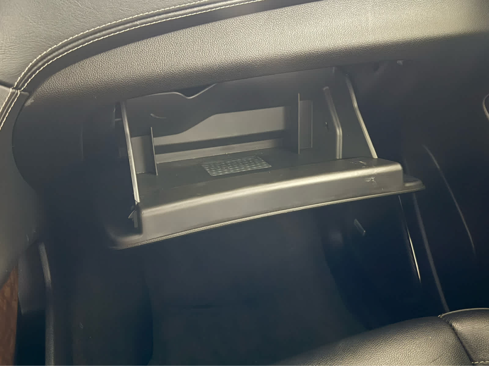 Thumbnail: 2016 Chevrolet Tahoe - 23