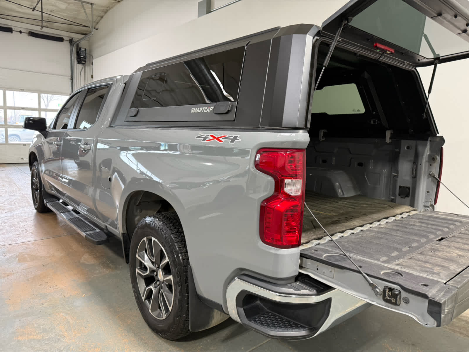 Thumbnail: 2024 Chevrolet Silverado 1500 - 4