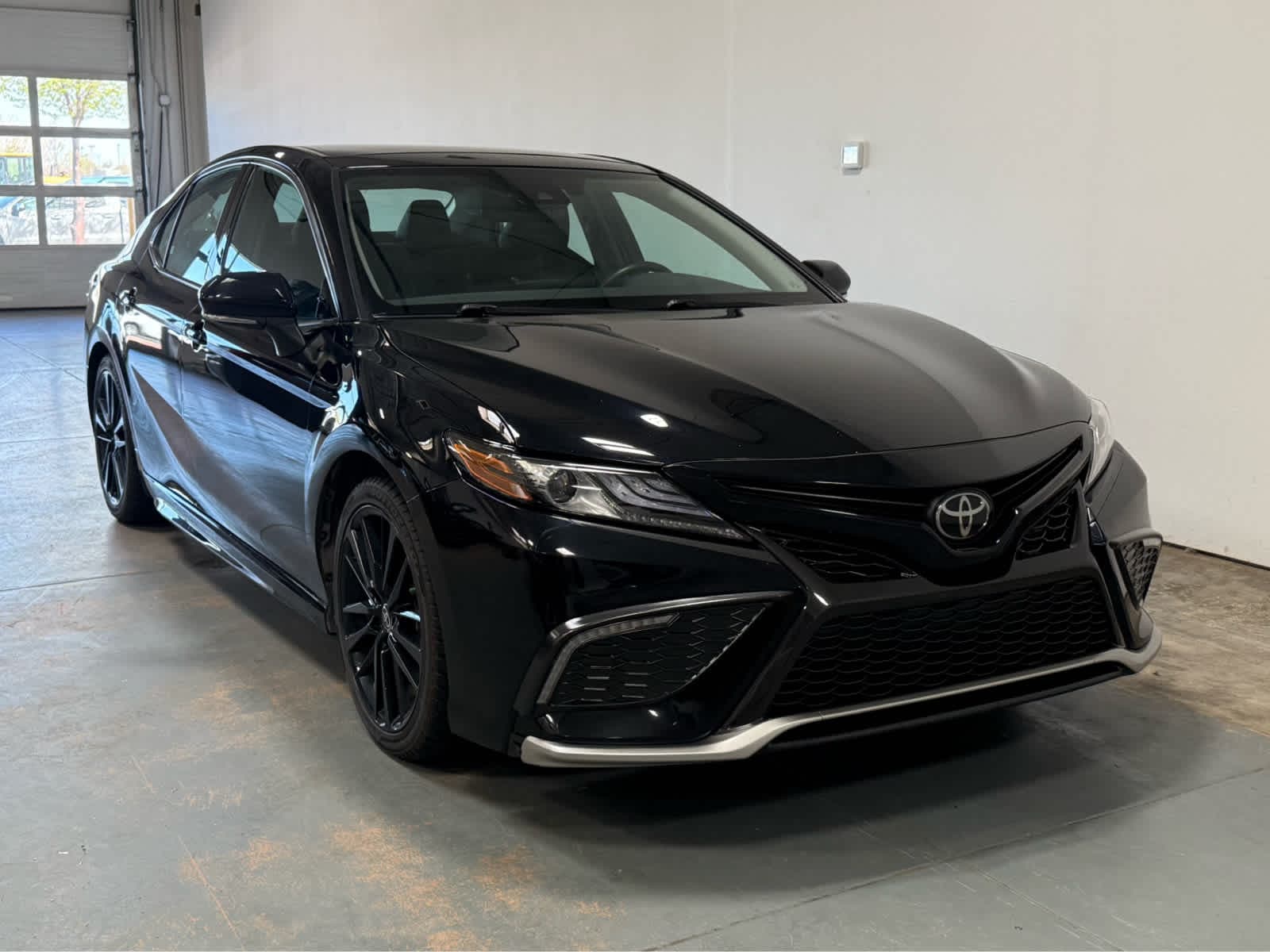 Thumbnail: 2023 Toyota Camry - 5
