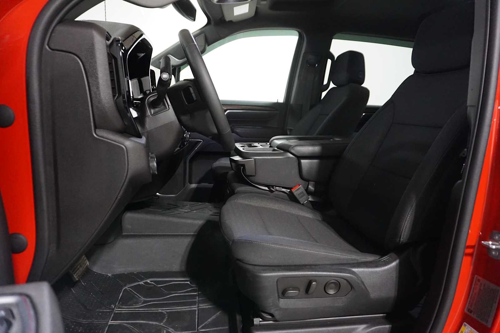 Thumbnail: 2024 Chevrolet Silverado 2500 - 13