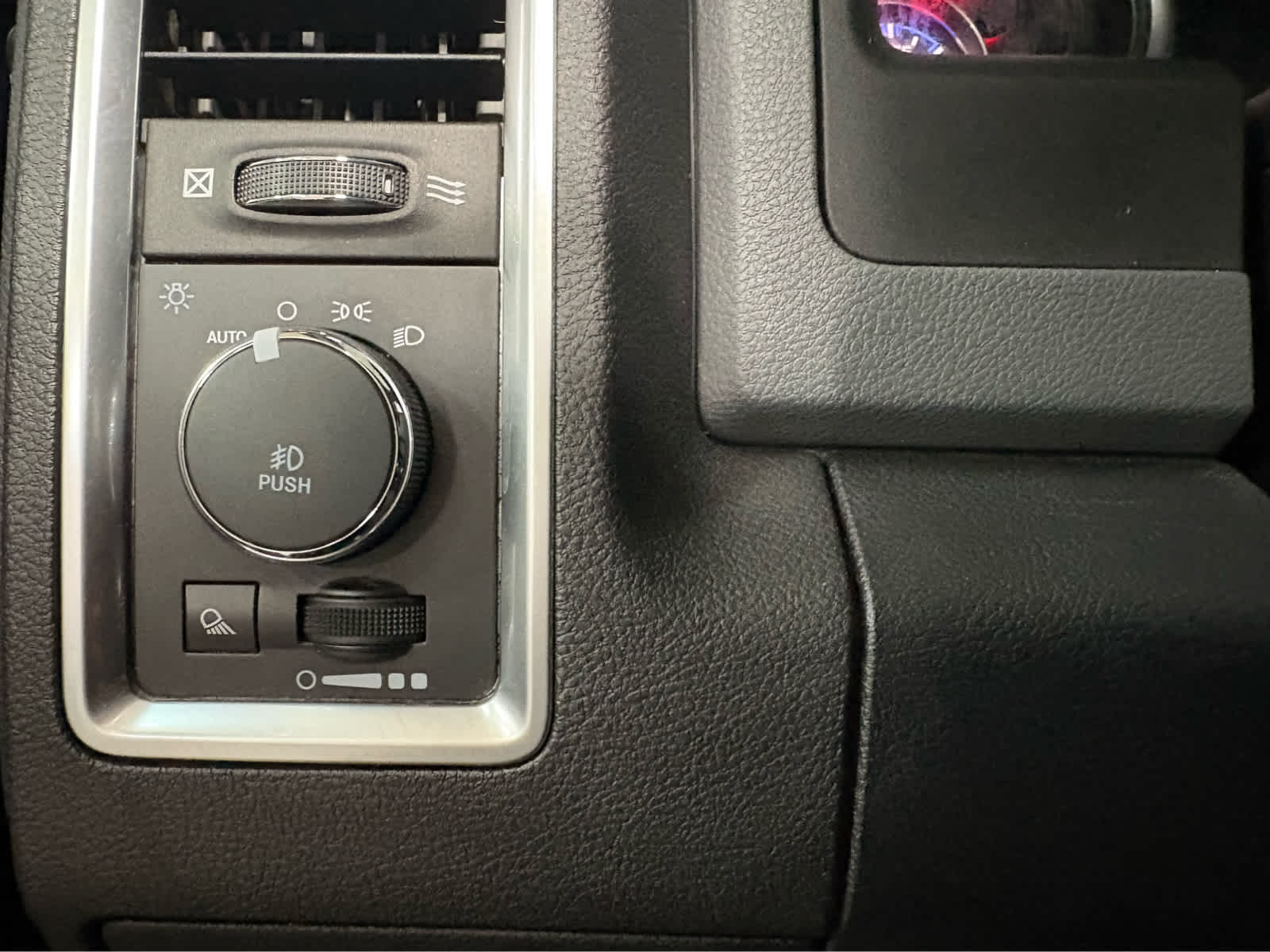 Thumbnail: 2018 RAM 1500 - 25