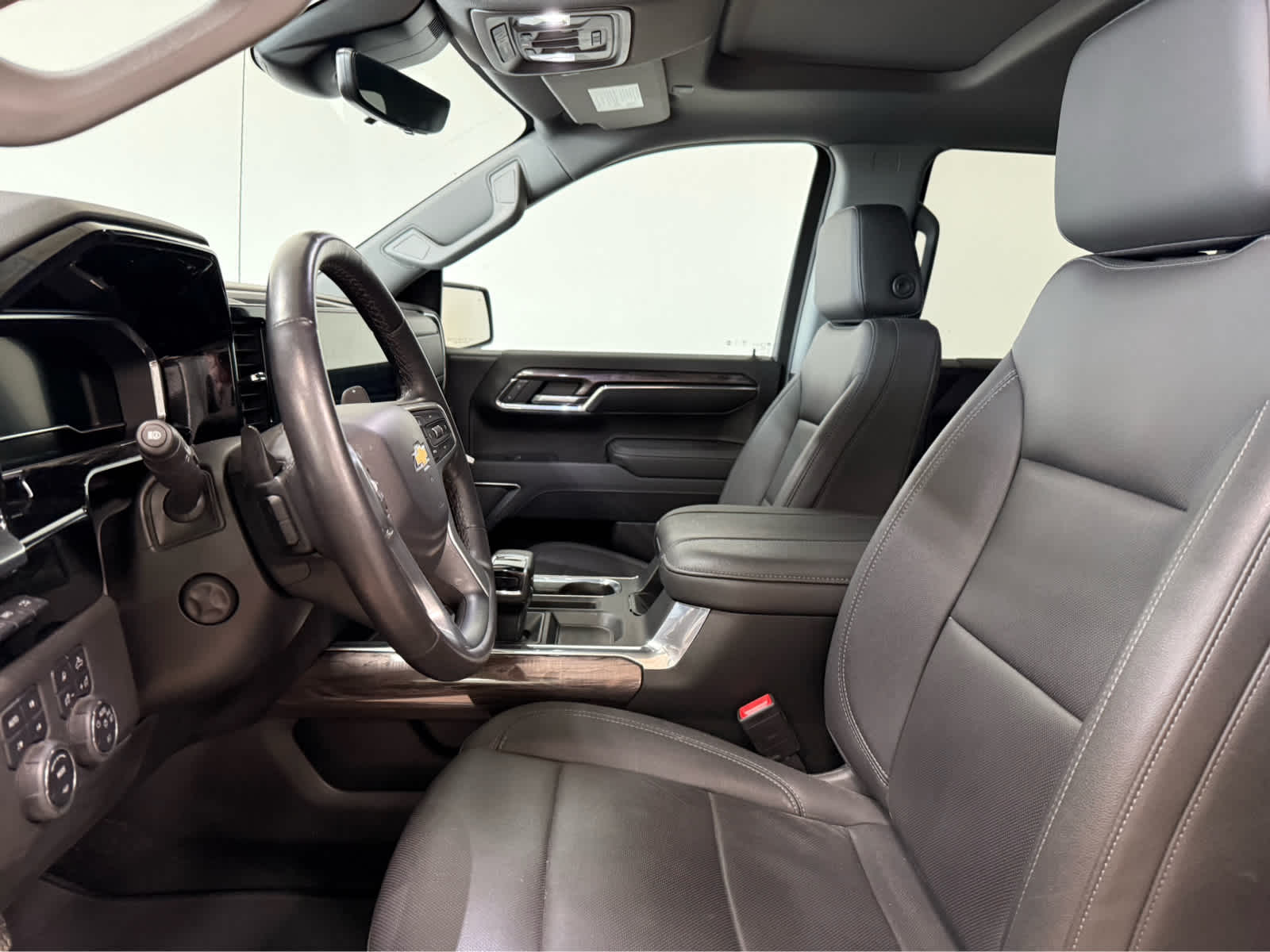 Thumbnail: 2023 Chevrolet Silverado 1500 - 13