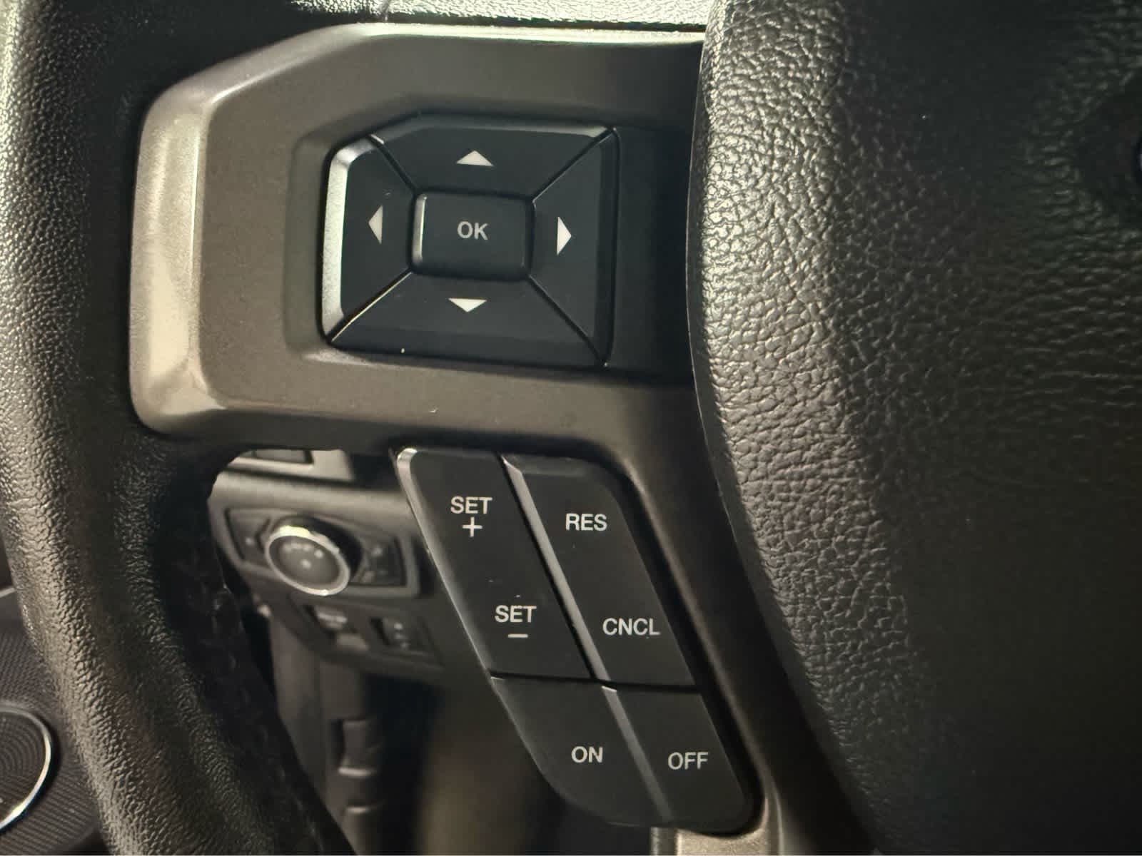 Thumbnail: 2018 Ford Expedition MAX - 18