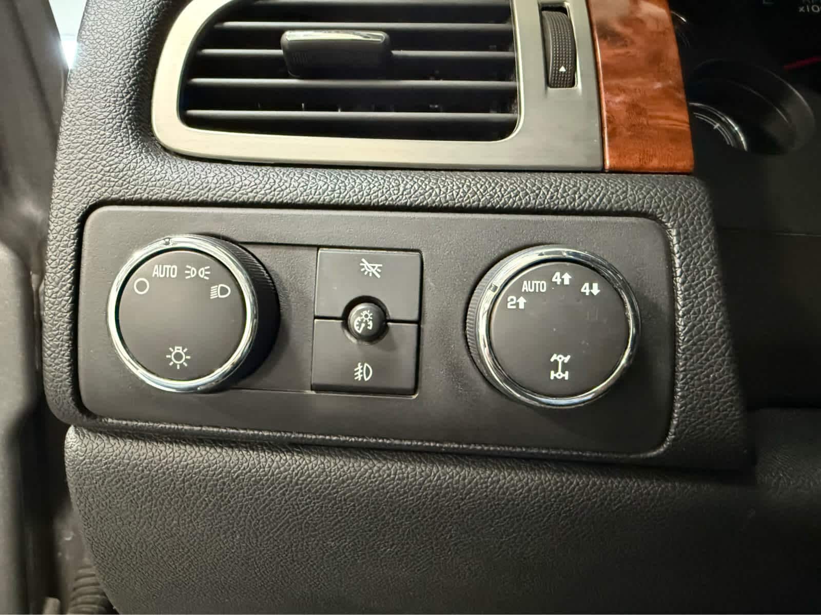 Thumbnail: 2007 Chevrolet Silverado 1500 - 24