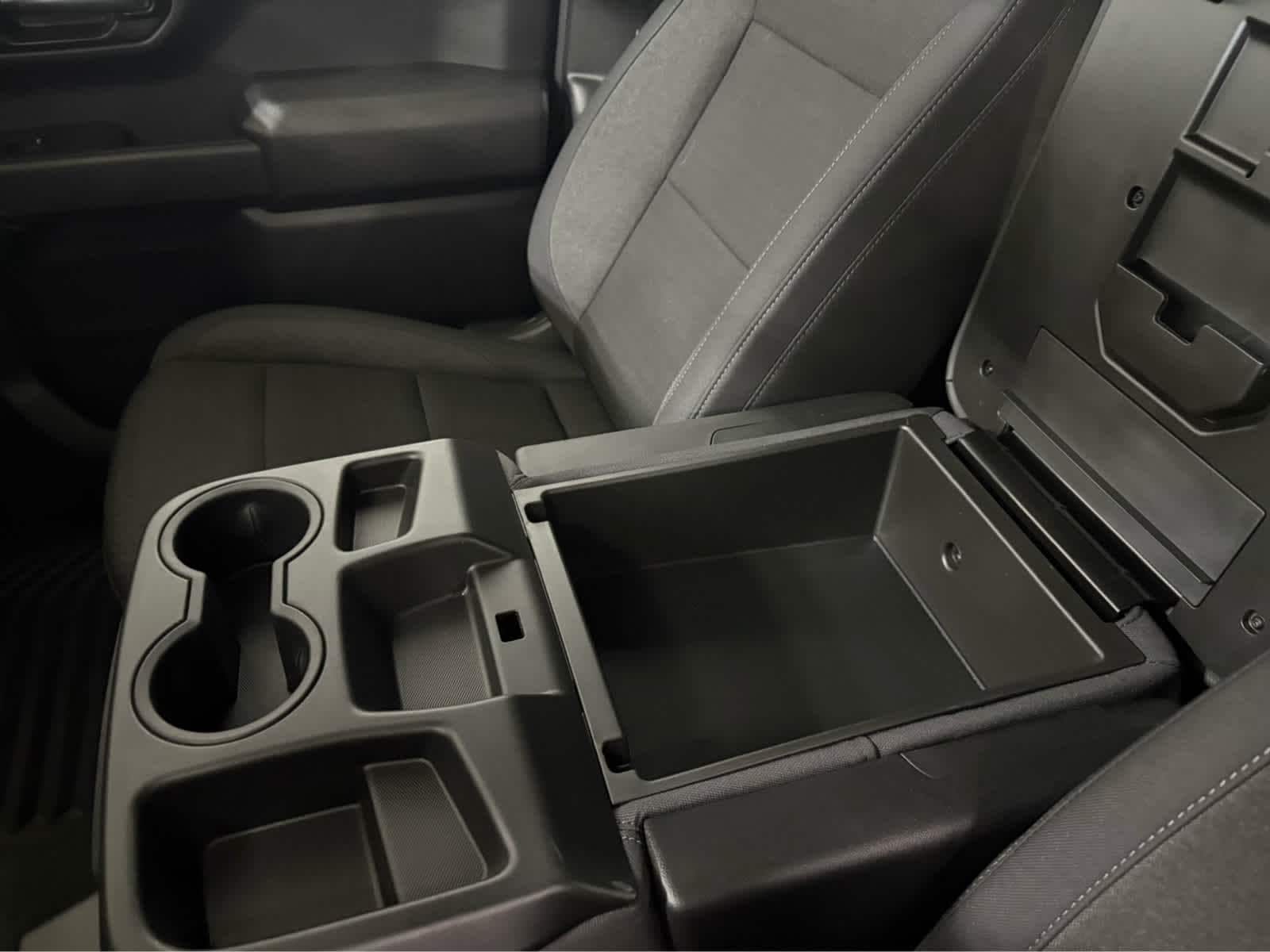 Thumbnail: 2025 Chevrolet Silverado 1500 - 27