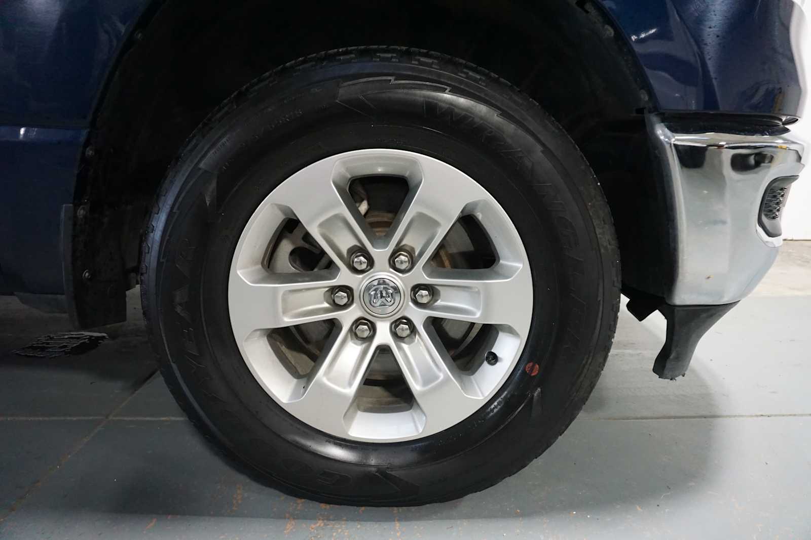 Thumbnail: 2024 RAM 1500 - 9