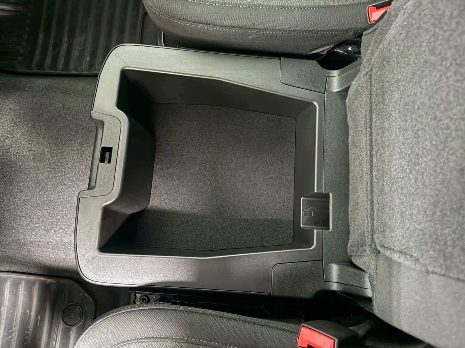 Thumbnail: 2025 Chevrolet Silverado 1500 - 24