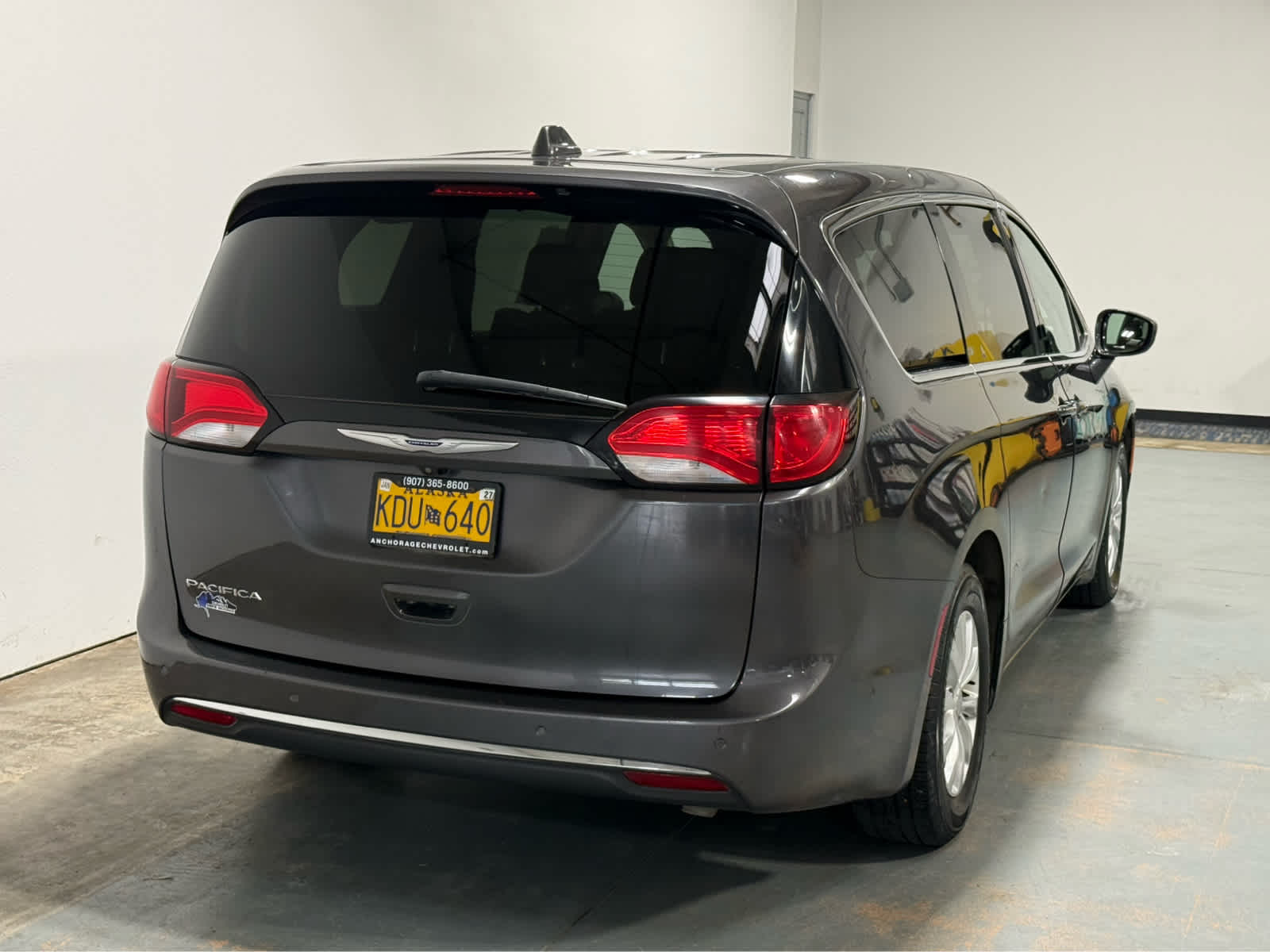Thumbnail: 2019 Chrysler Pacifica - 7