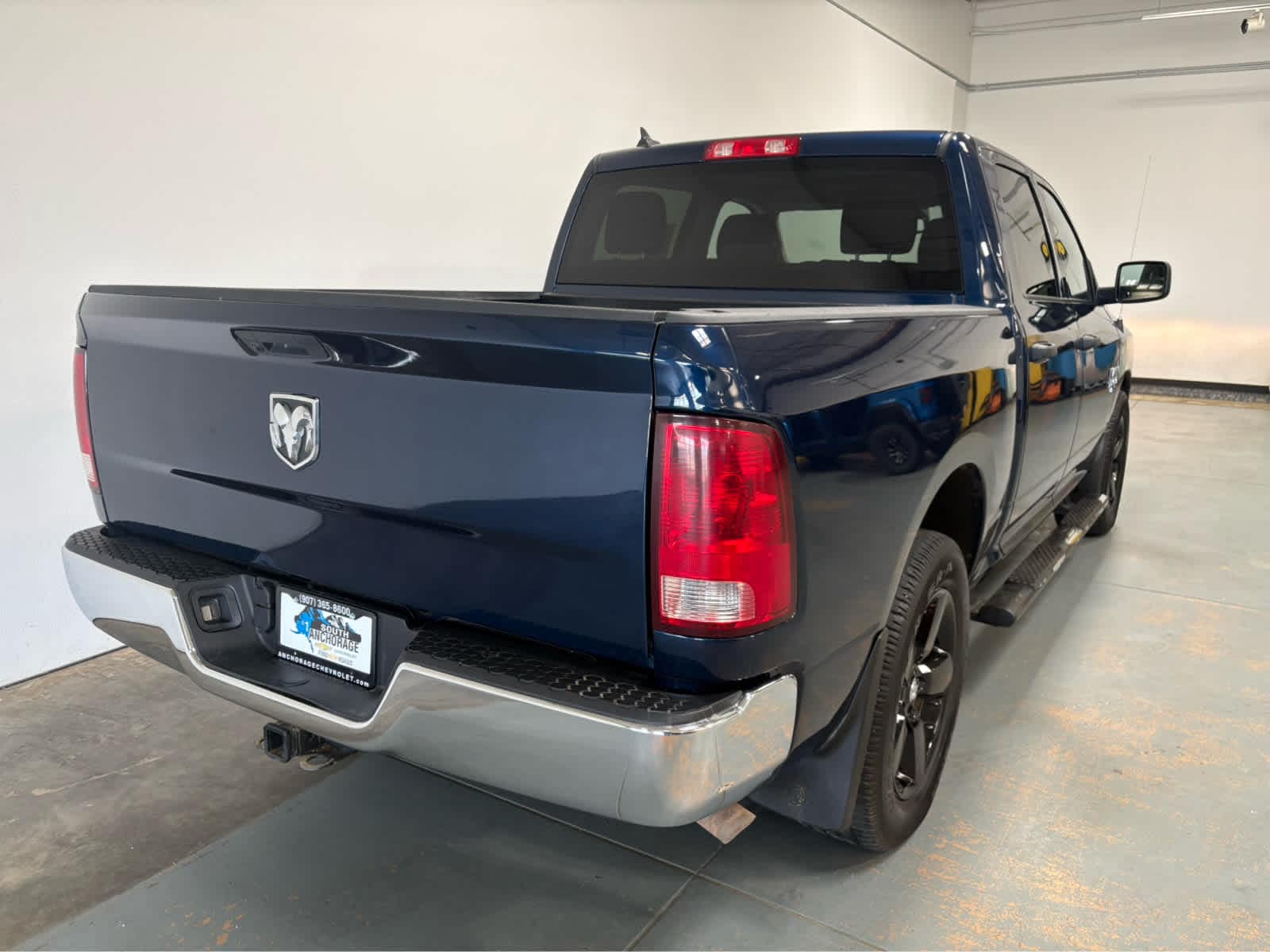 Thumbnail: 2023 RAM 1500 Classic - 7