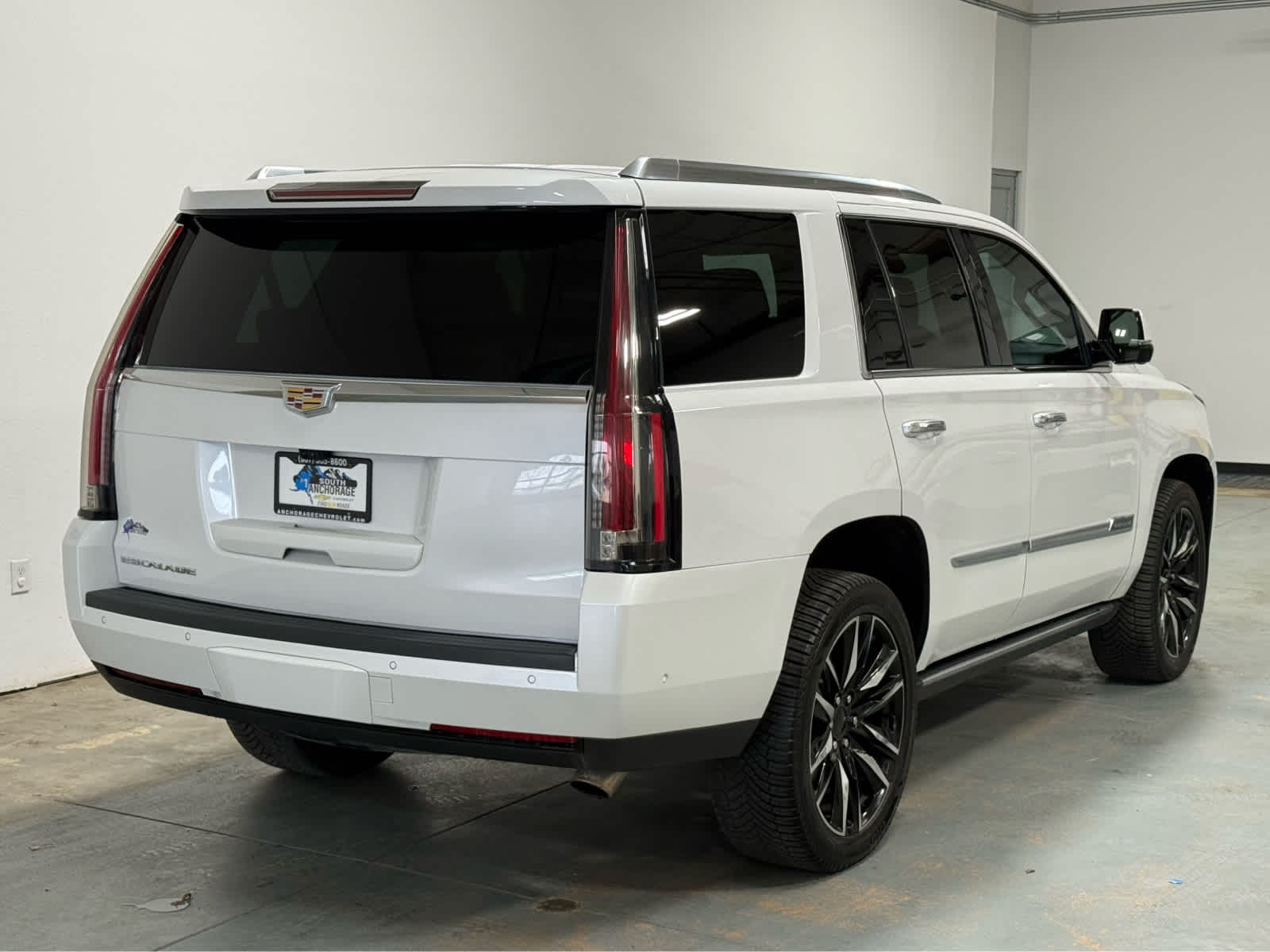 Thumbnail: 2020 Cadillac Escalade - 8