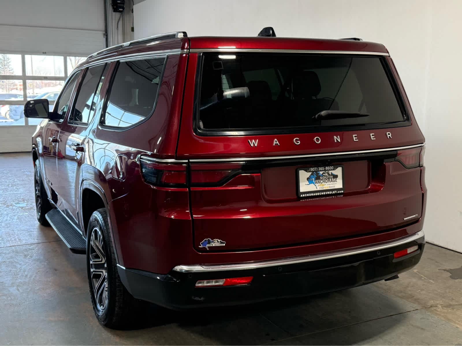 Thumbnail: 2024 Jeep Wagoneer - 3