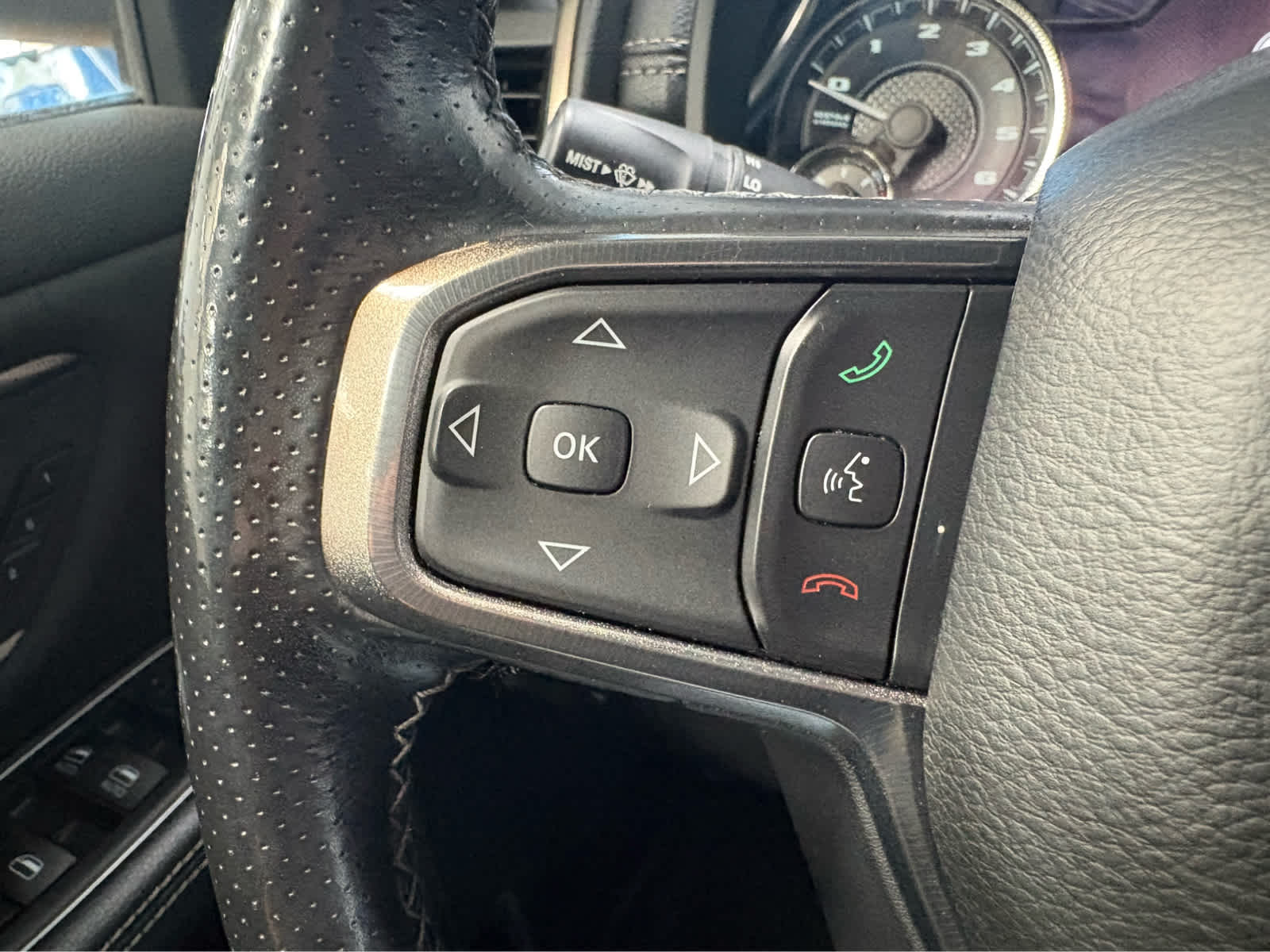 Thumbnail: 2020 RAM 1500 - 18