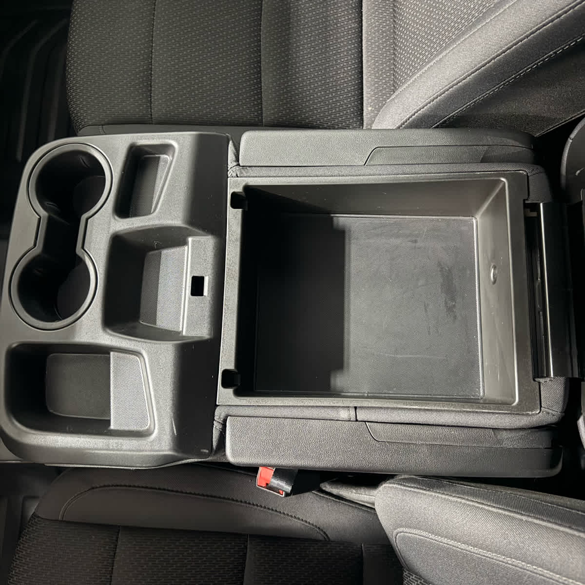 Thumbnail: 2024 GMC Sierra 2500 - 19