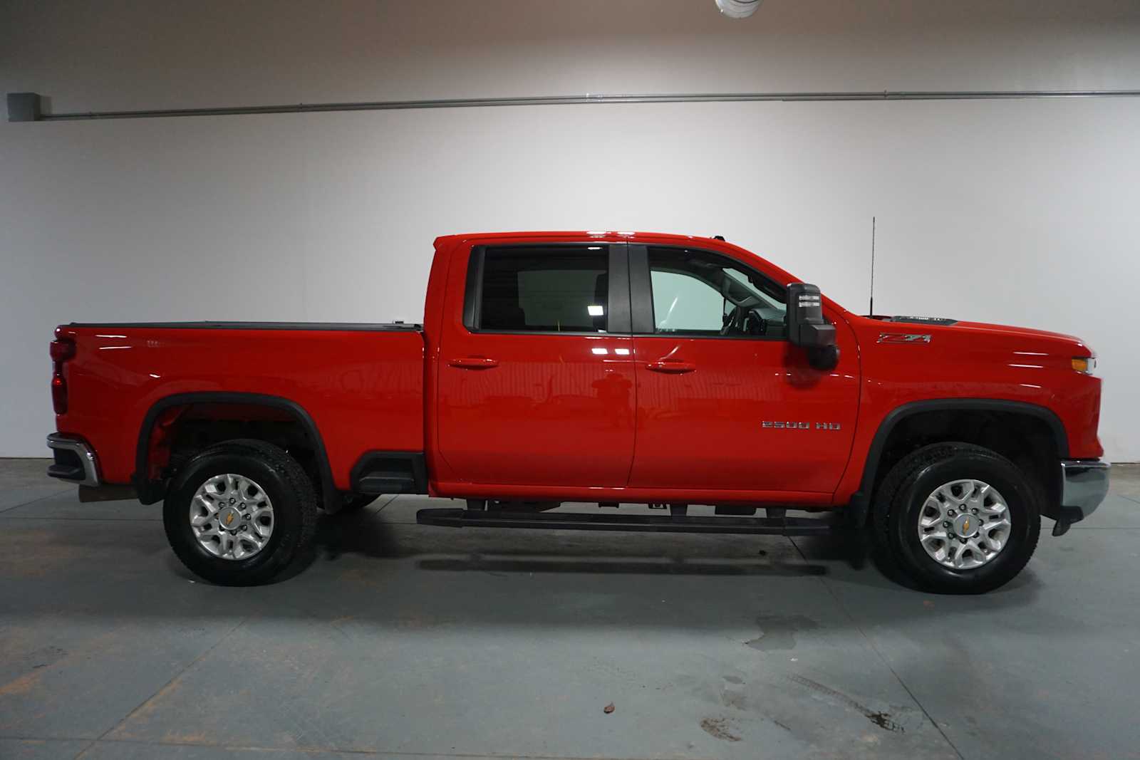 Thumbnail: 2024 Chevrolet Silverado 2500 - 6