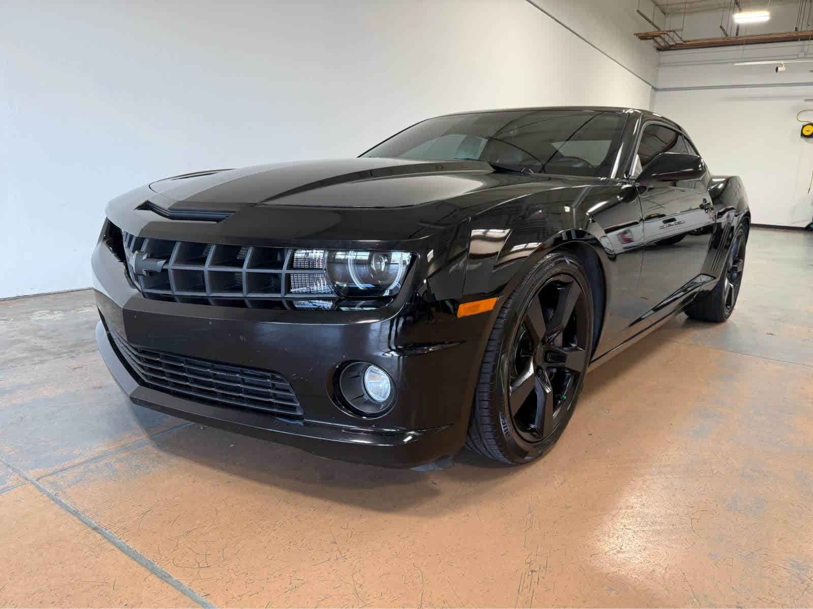 Thumbnail: 2011 Chevrolet Camaro - 1