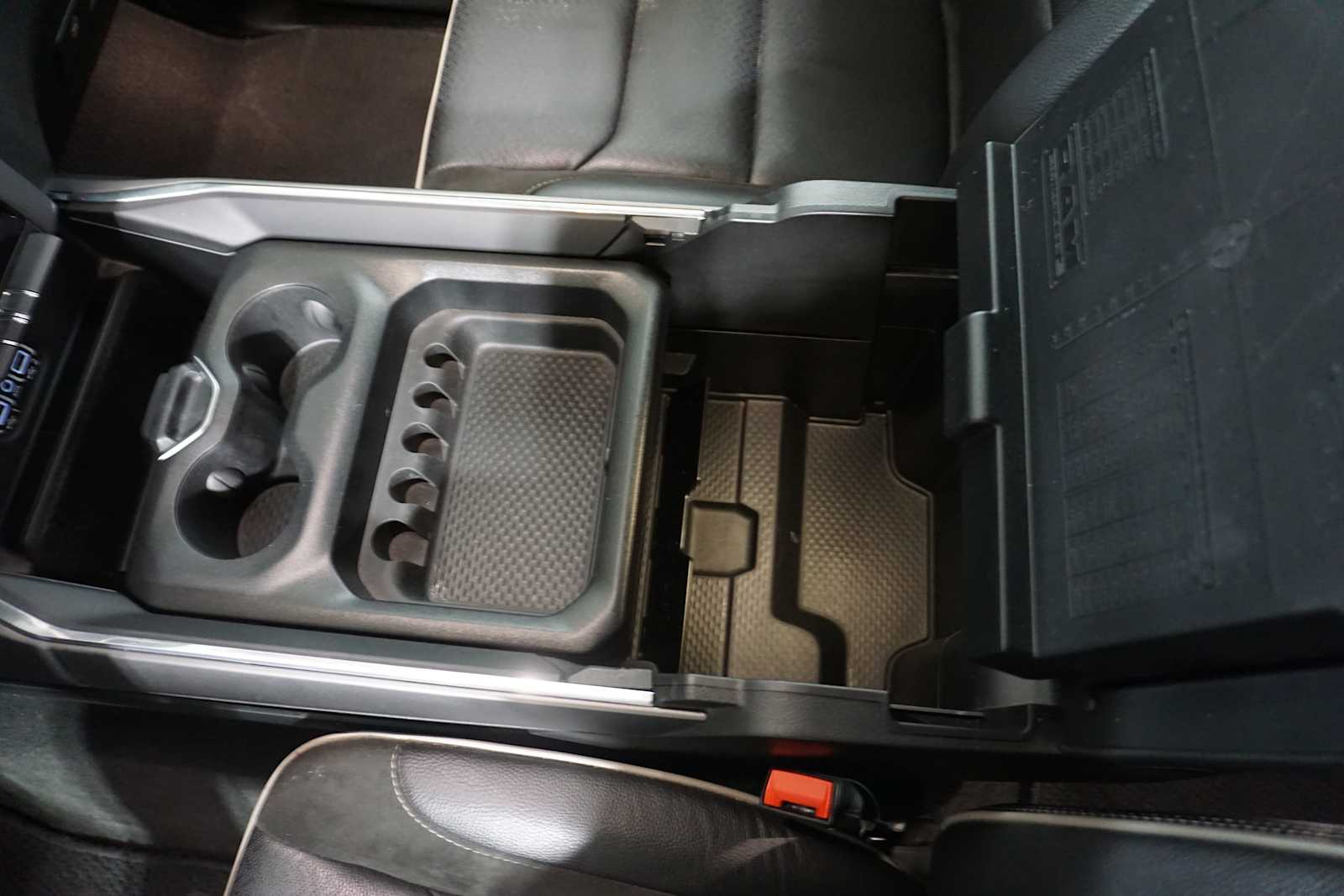 Thumbnail: 2024 RAM 1500 - 23