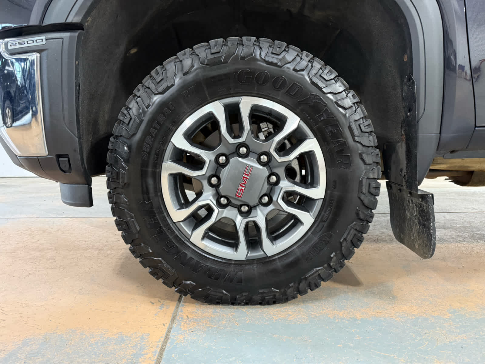 Thumbnail: 2024 GMC Sierra 2500 - 8